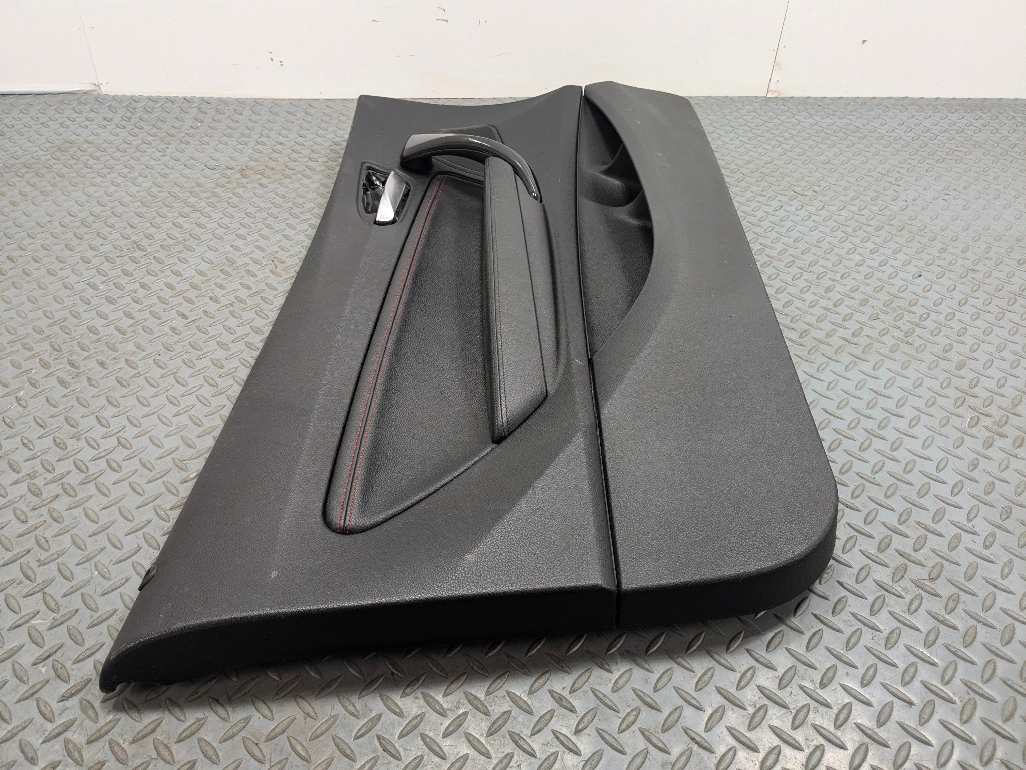 2014 - 2016 BMW 228I OEM DOOR TRIM PANEL INTERIOR FRONT LEFT DRIVER SIDE BLACK