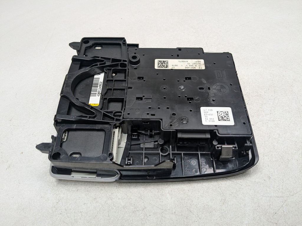 2014 - 2016 BMW 228I OEM INTERIOR LIGHT ASSEMBLY FRONT OVERHEAD UPPER ROOF