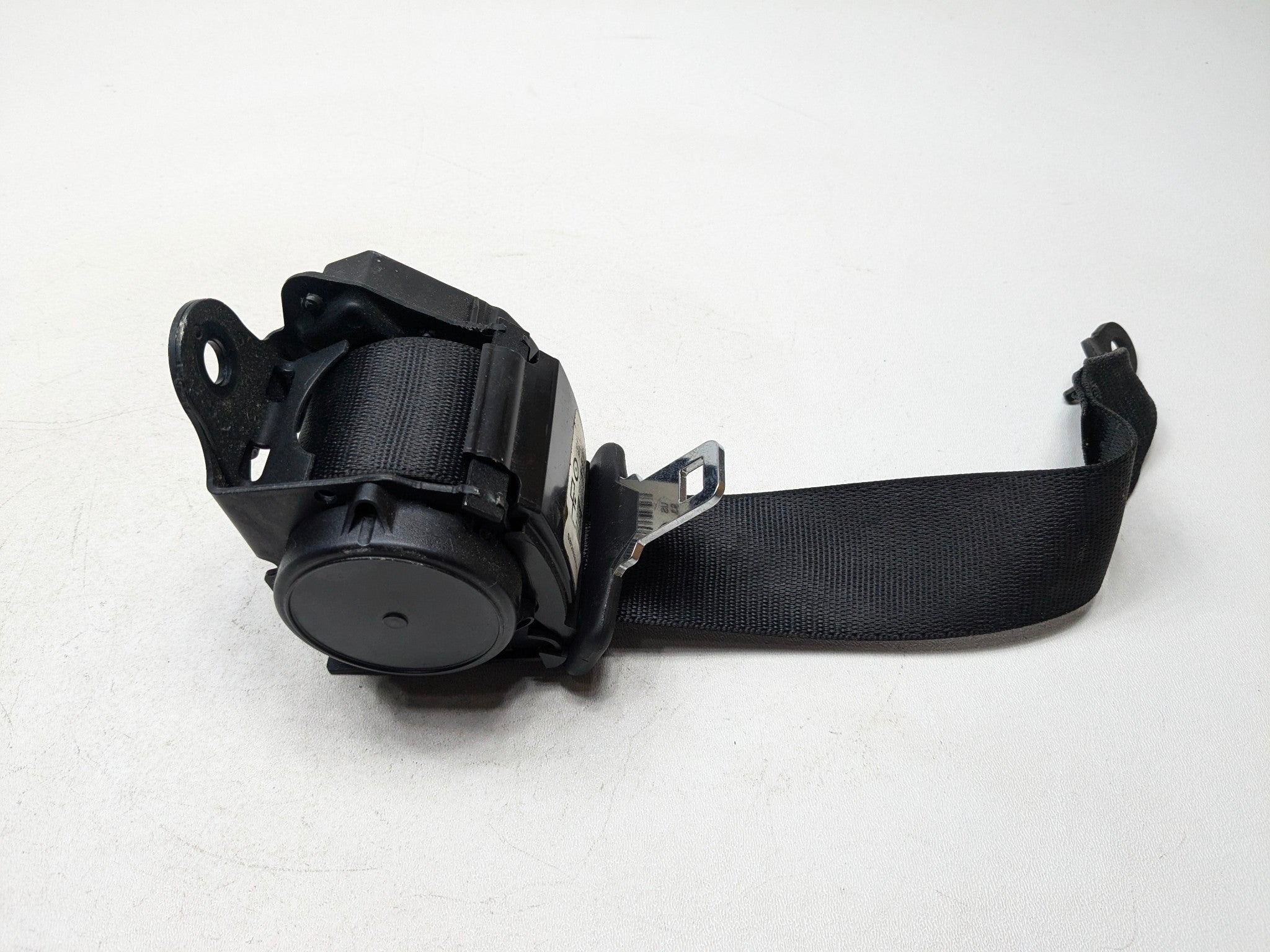 2014 - 2016 BMW 228I OEM SEAT BELT RETRACTOR FRONT RIGHT PASSENGER SIDE
