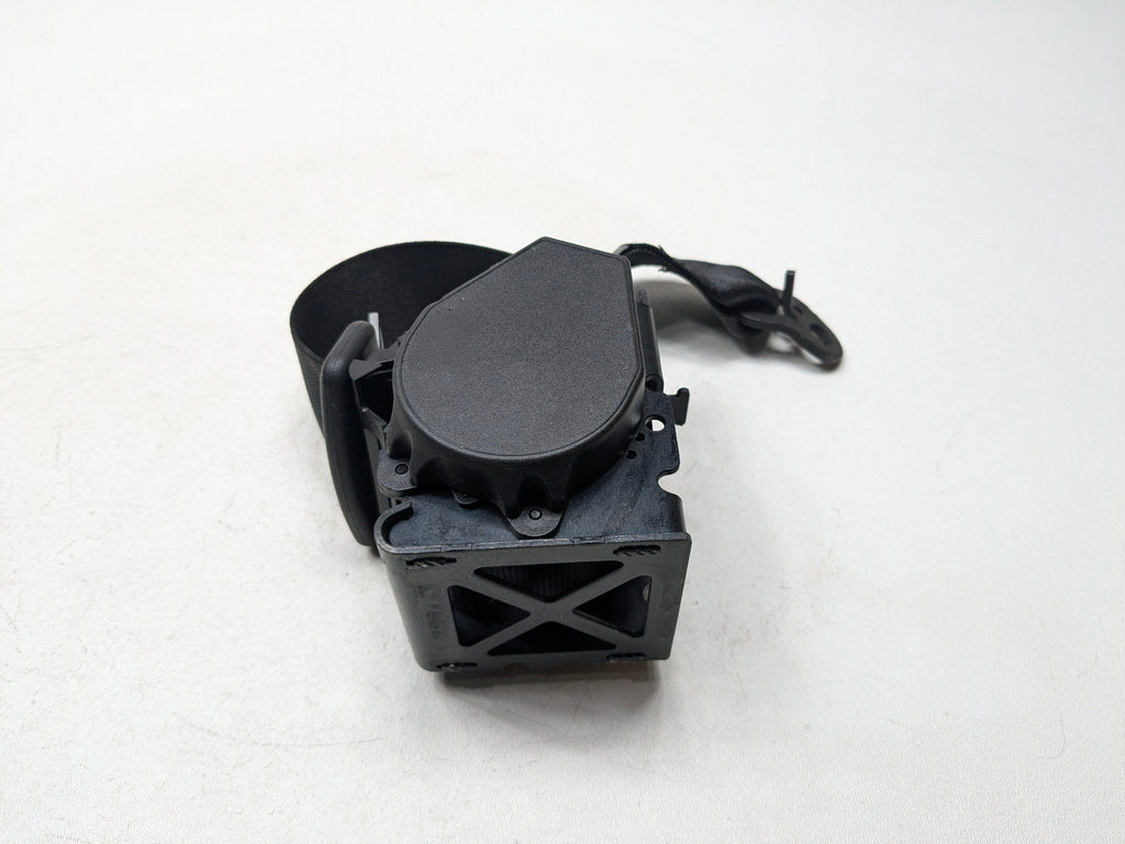 2014 - 2016 BMW 228I OEM SEAT BELT RETRACTOR FRONT LEFT DRIVER SIDE