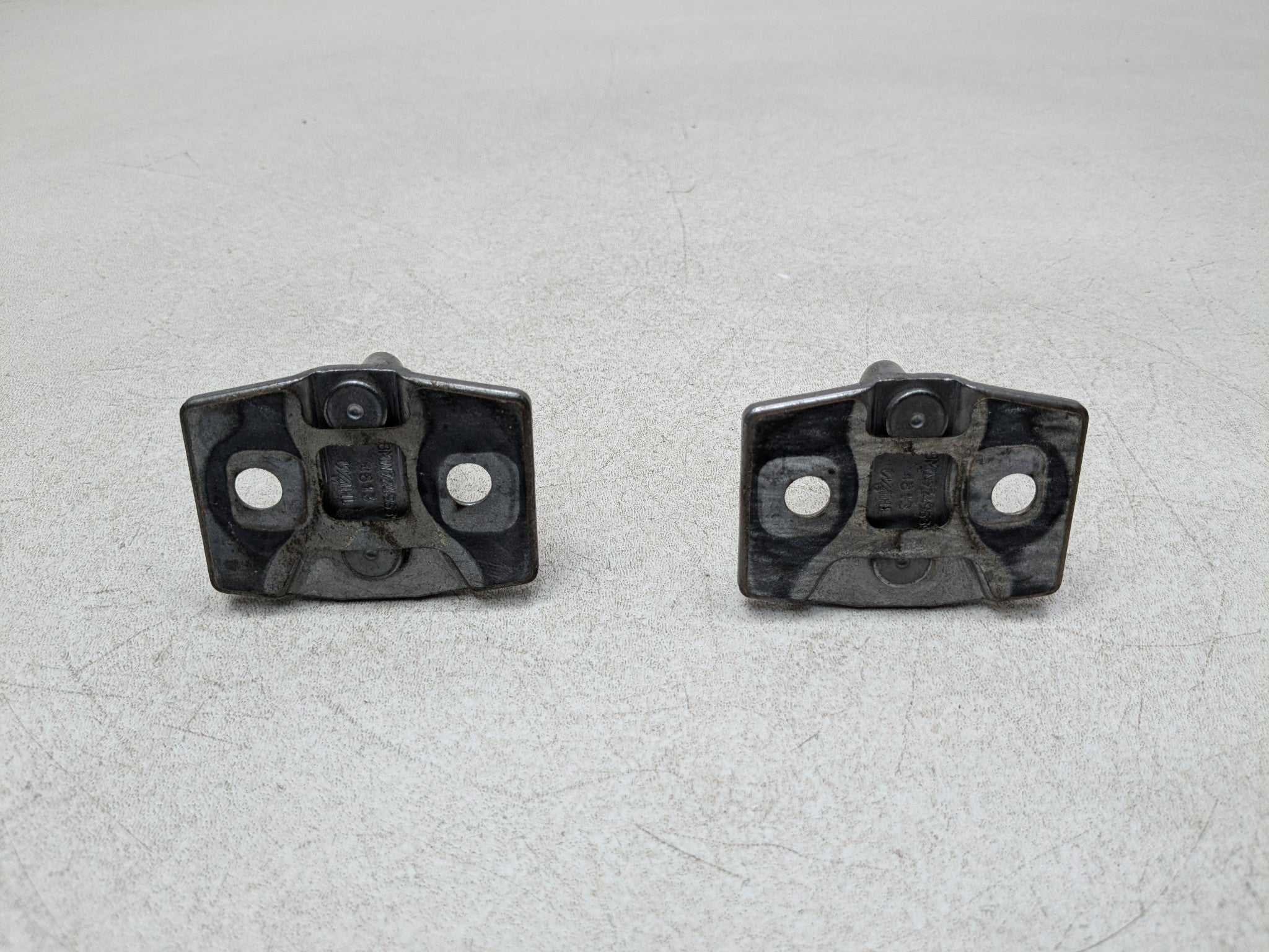 2014 - 2016 BMW 228I OEM DOOR LOCK STRIKER PLATE SET OF TWO LEFT AND RIGHT SIDE