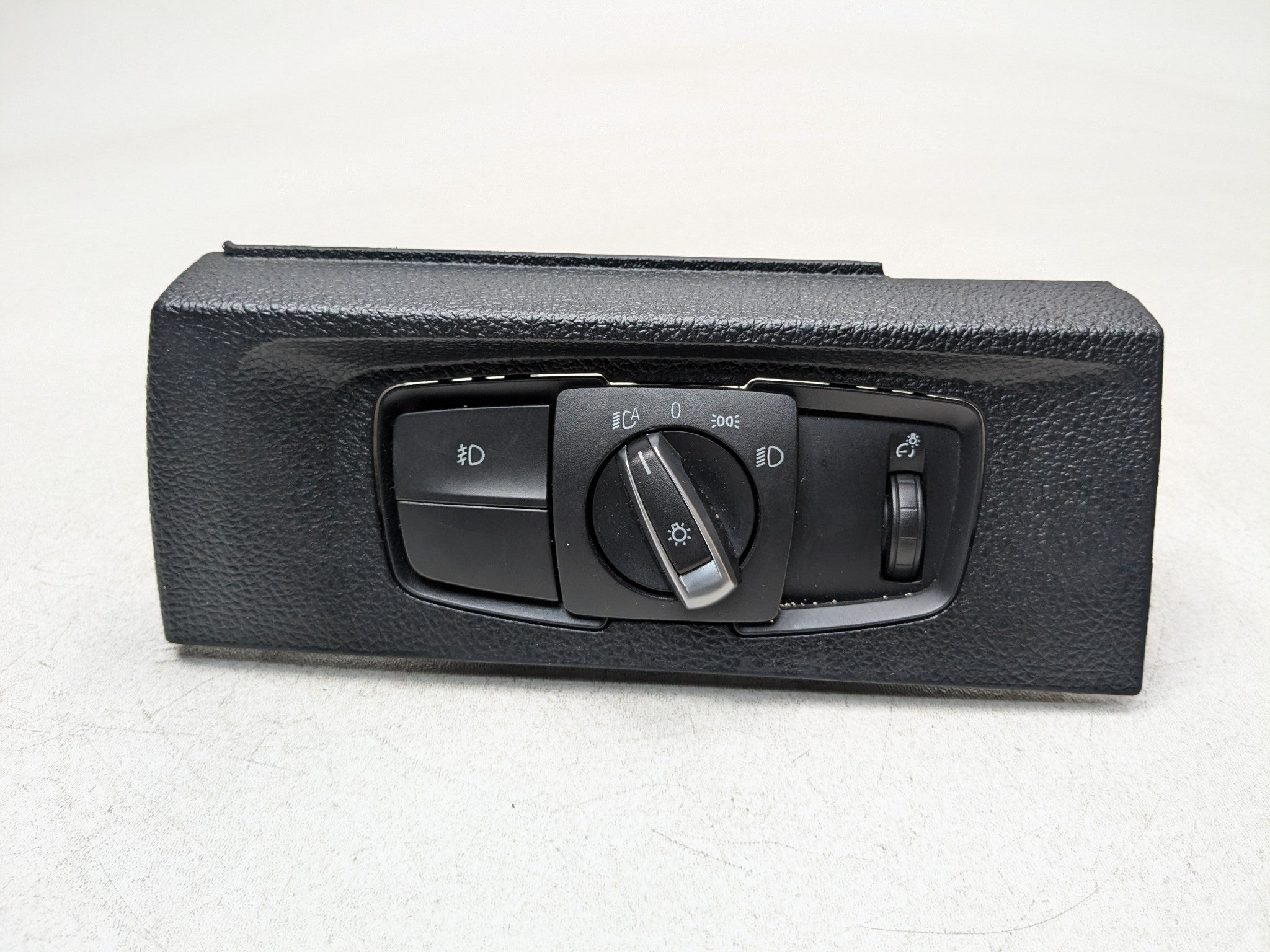 2014 - 2016 BMW 228I OEM HEADLIGHT SWITCH CONTROL PANEL LIGHT MODULE BLACK