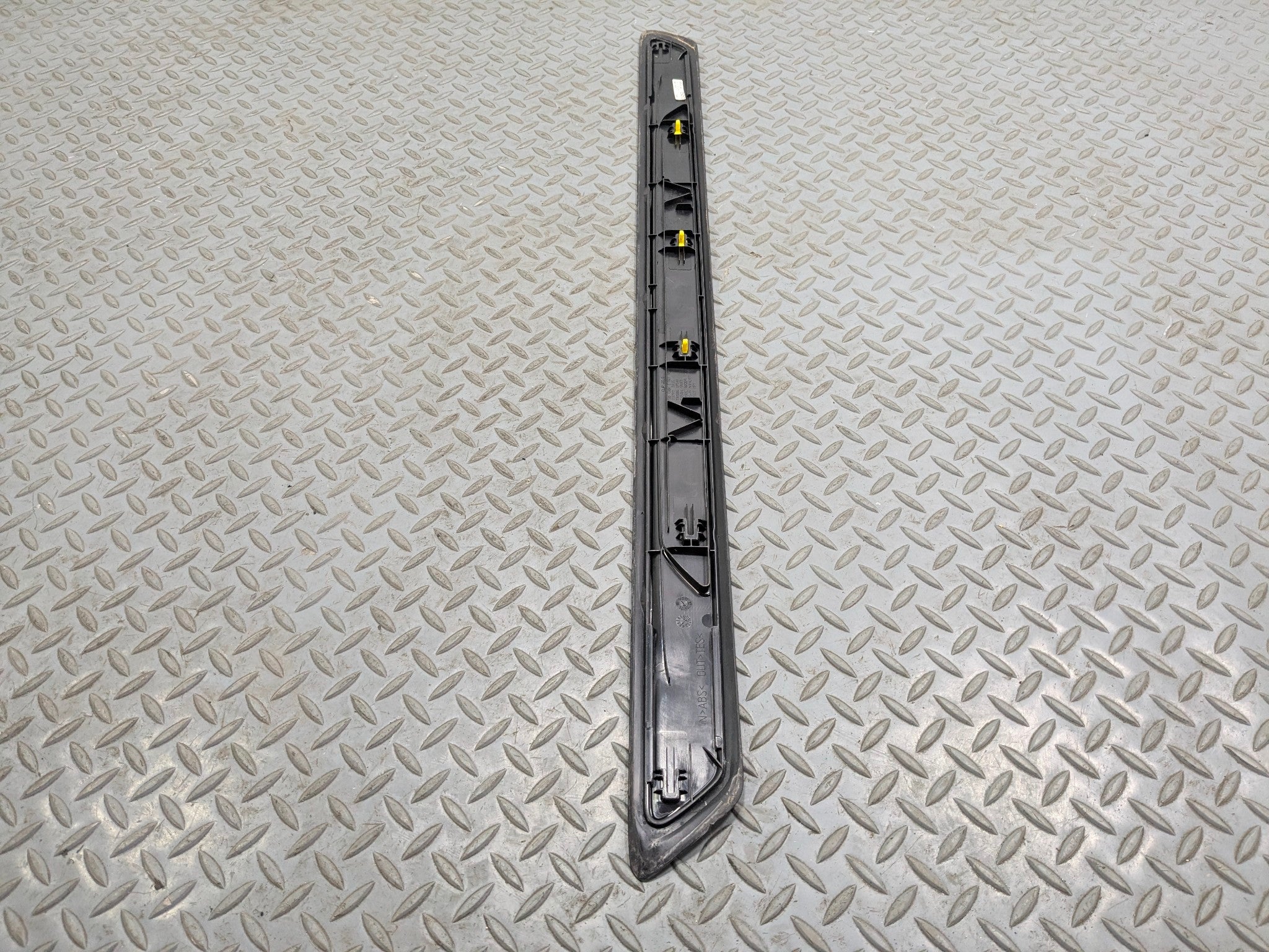 2014 - 2016 BMW 228I OEM DOOR SILL SCUFF PLATE COVER TRIM FRONT LEFT DRIVER SIDE