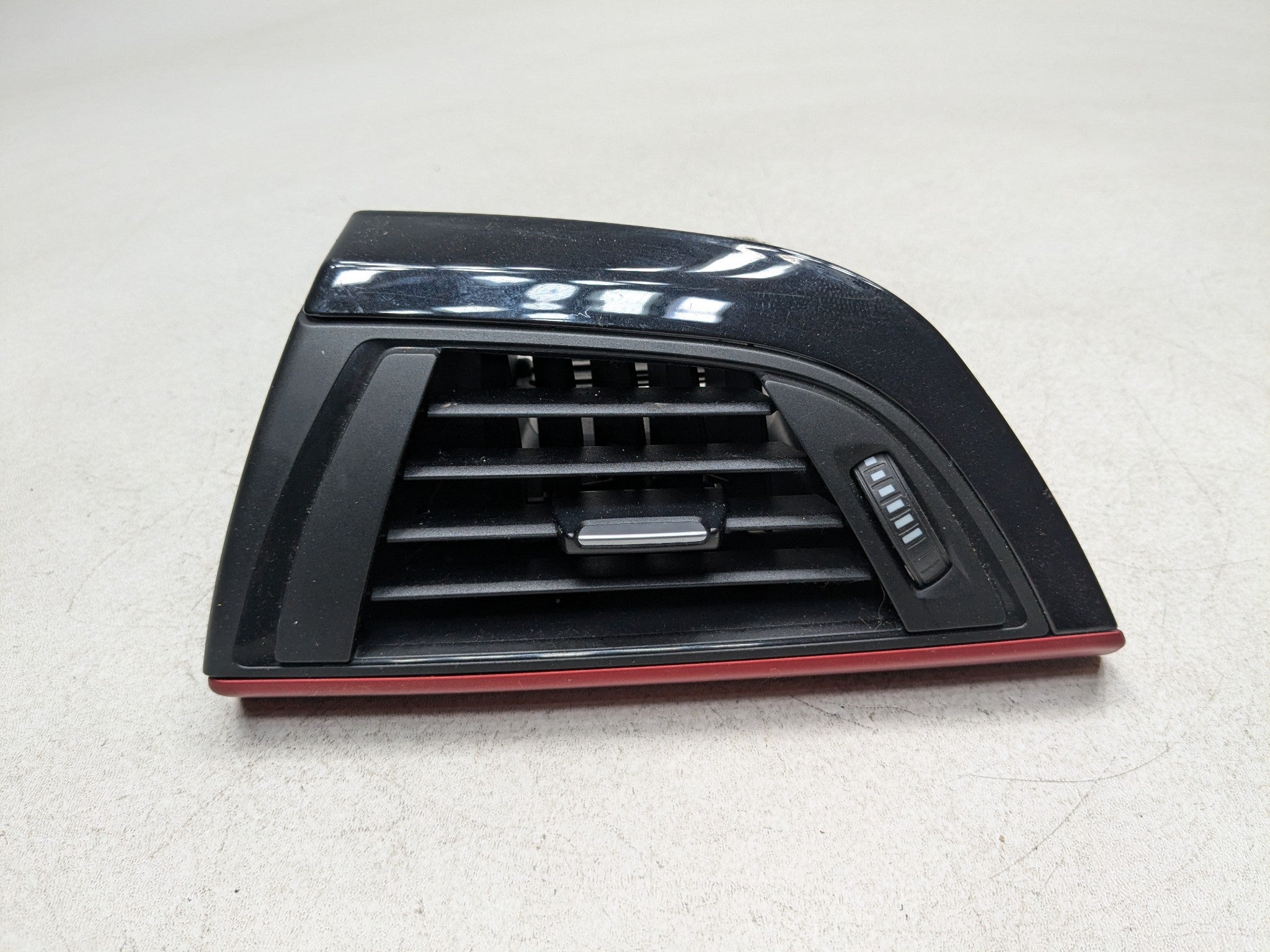 2014 - 2016 BMW 228I OEM AIR CONDITIONING HEATER VENTS FRONT LEFT DRIVER SIDE