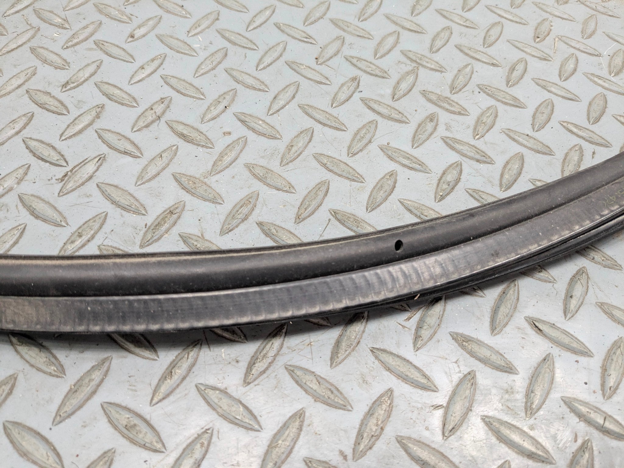 2014 - 2016 BMW 228I OEM REAR TRUNK LID WEATHER STRIPPING RUBBER BLACK