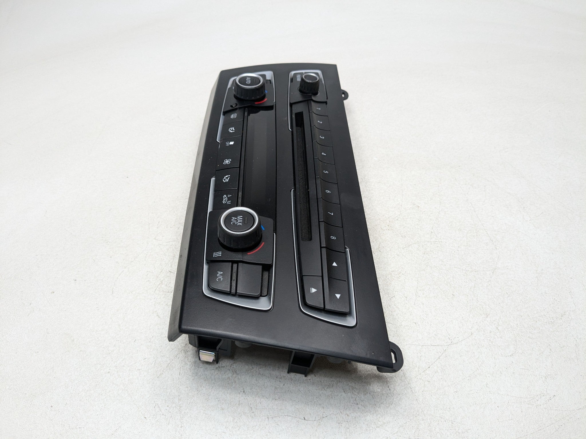 2014 - 2016 BMW 228I OEM HVAC AC HEATER CLIMATE CONTROL SWITCH FRONT WITH AM FM