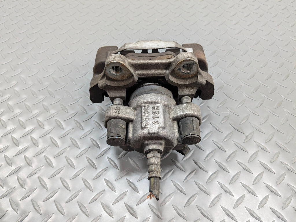 2014 - 2016 BMW 228I OEM BRAKE CALIPER ASSEMBLY REAR LEFT DRIVER SIDE