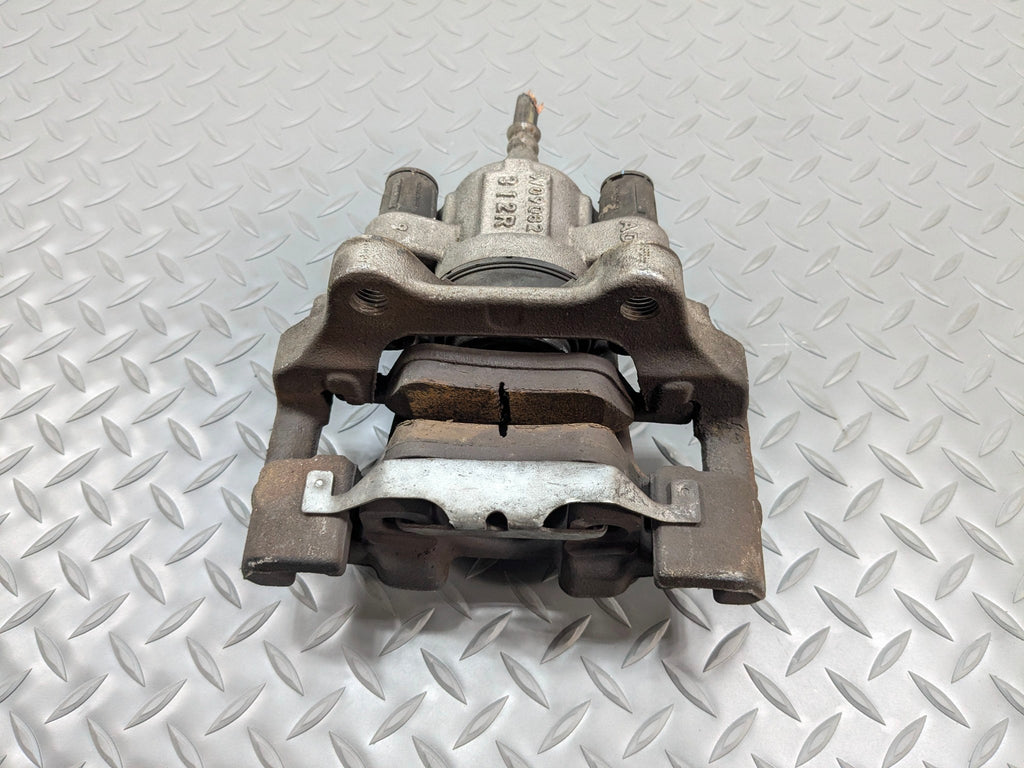 2014 - 2016 BMW 228I OEM BRAKE CALIPER ASSEMBLY REAR LEFT DRIVER SIDE