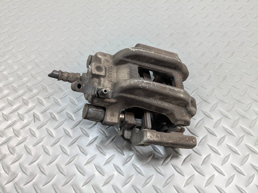 2014 - 2016 BMW 228I OEM BRAKE CALIPER ASSEMBLY REAR RIGHT PASSENGER SIDE