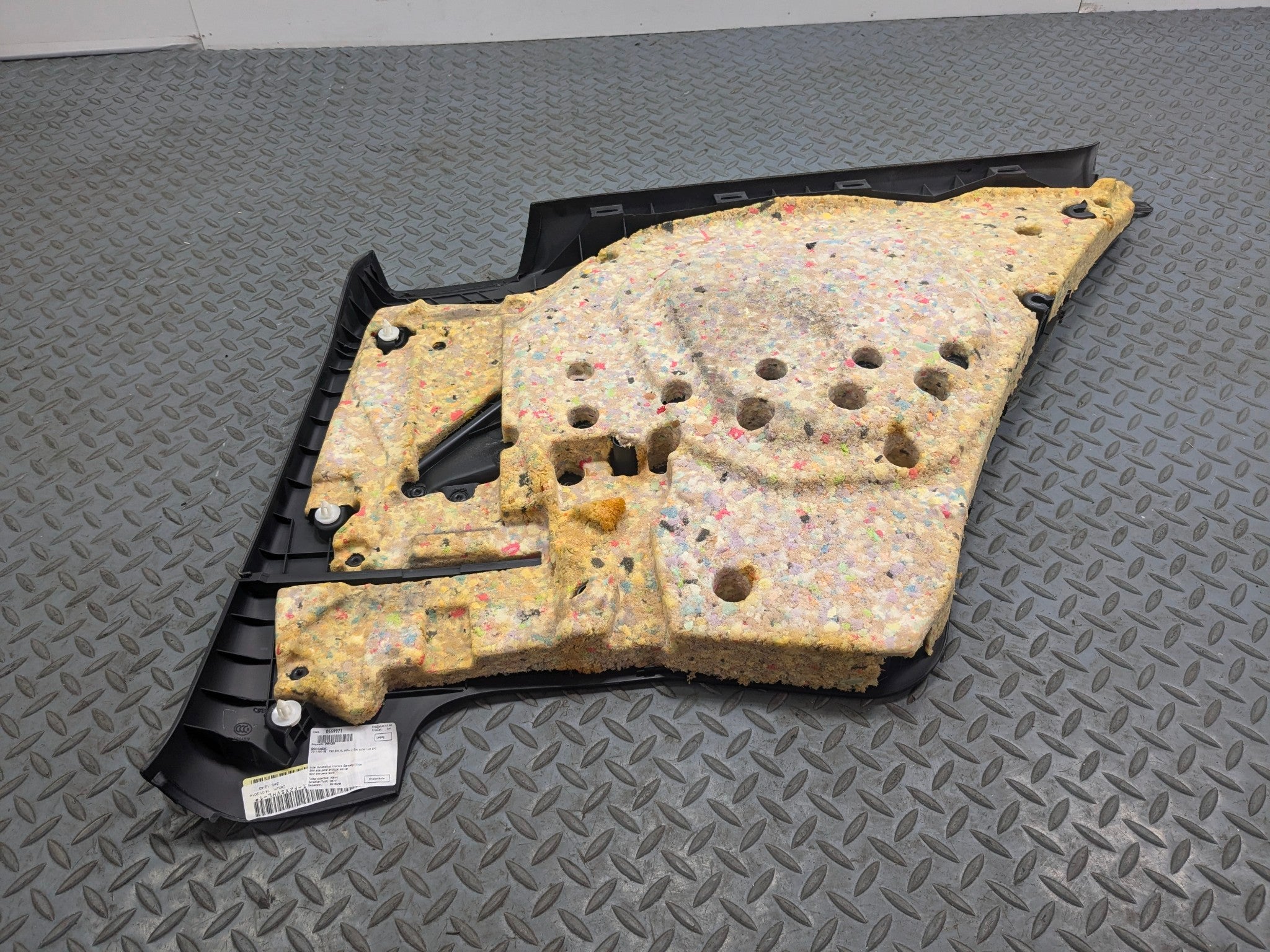 2014 - 2016 BMW 228I OEM INTERIOR QUARTER PANEL TRIM COVER REAR LEFT SIDE BLACK