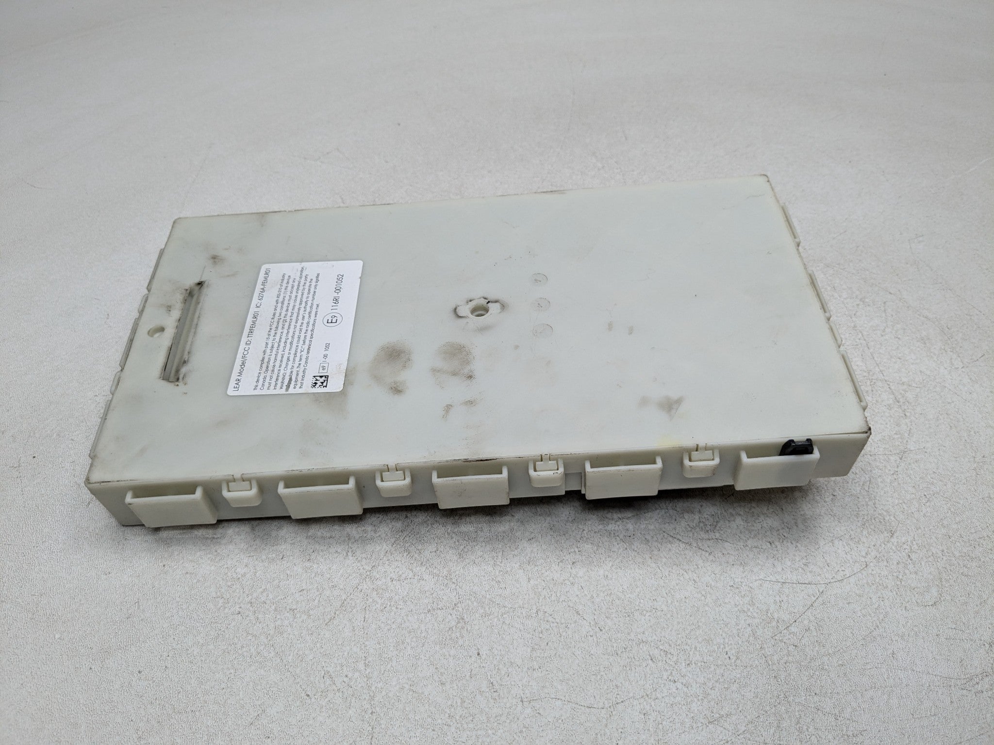 2014 - 2016 BMW 228I OEM BCM BODY CONTROL MODULE UNIT FRONT