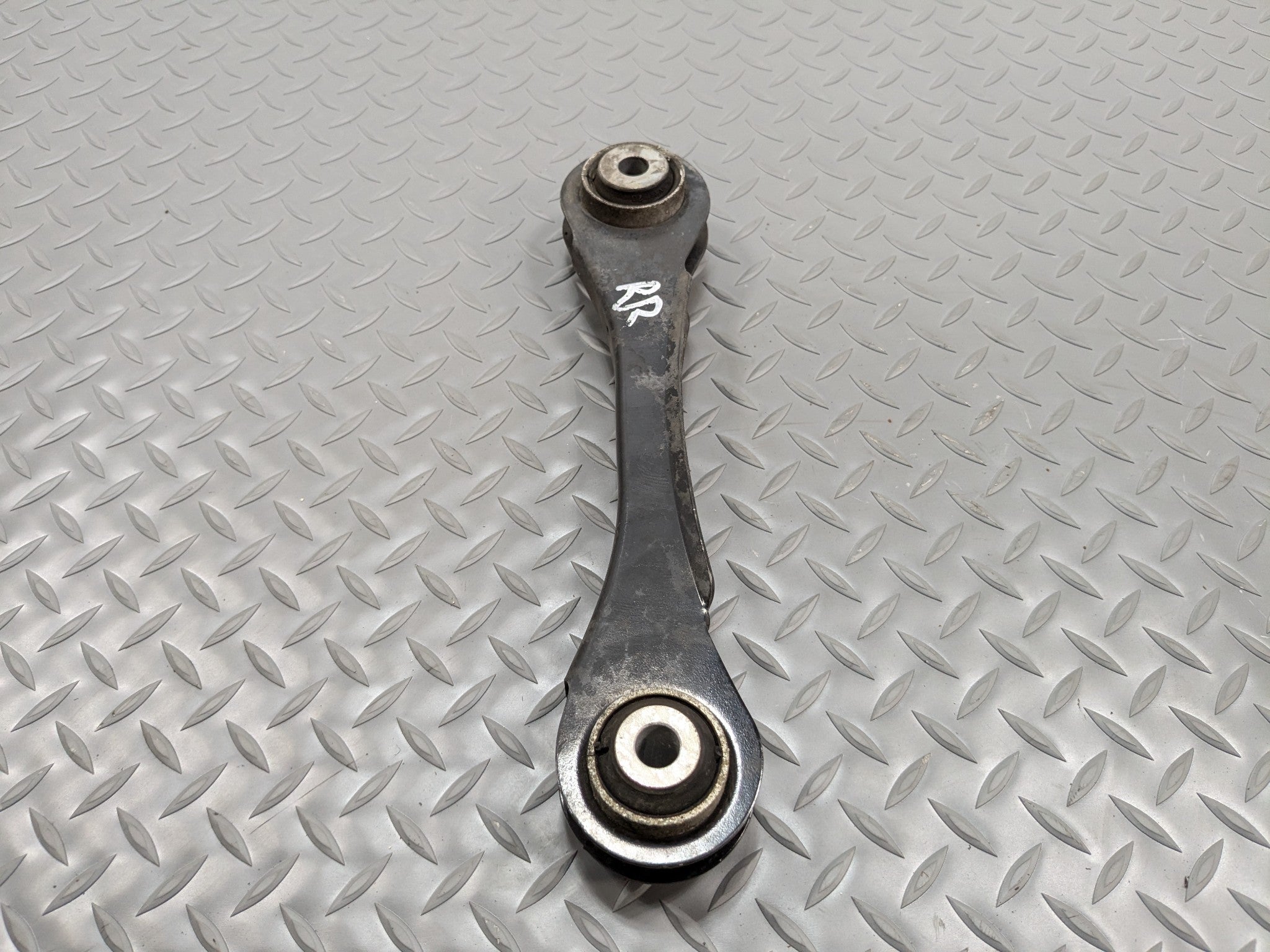 2014 - 2016 BMW 228I OEM UPPER FORWARD CONTROL ARM REAR RIGHT PASSENGER SIDE