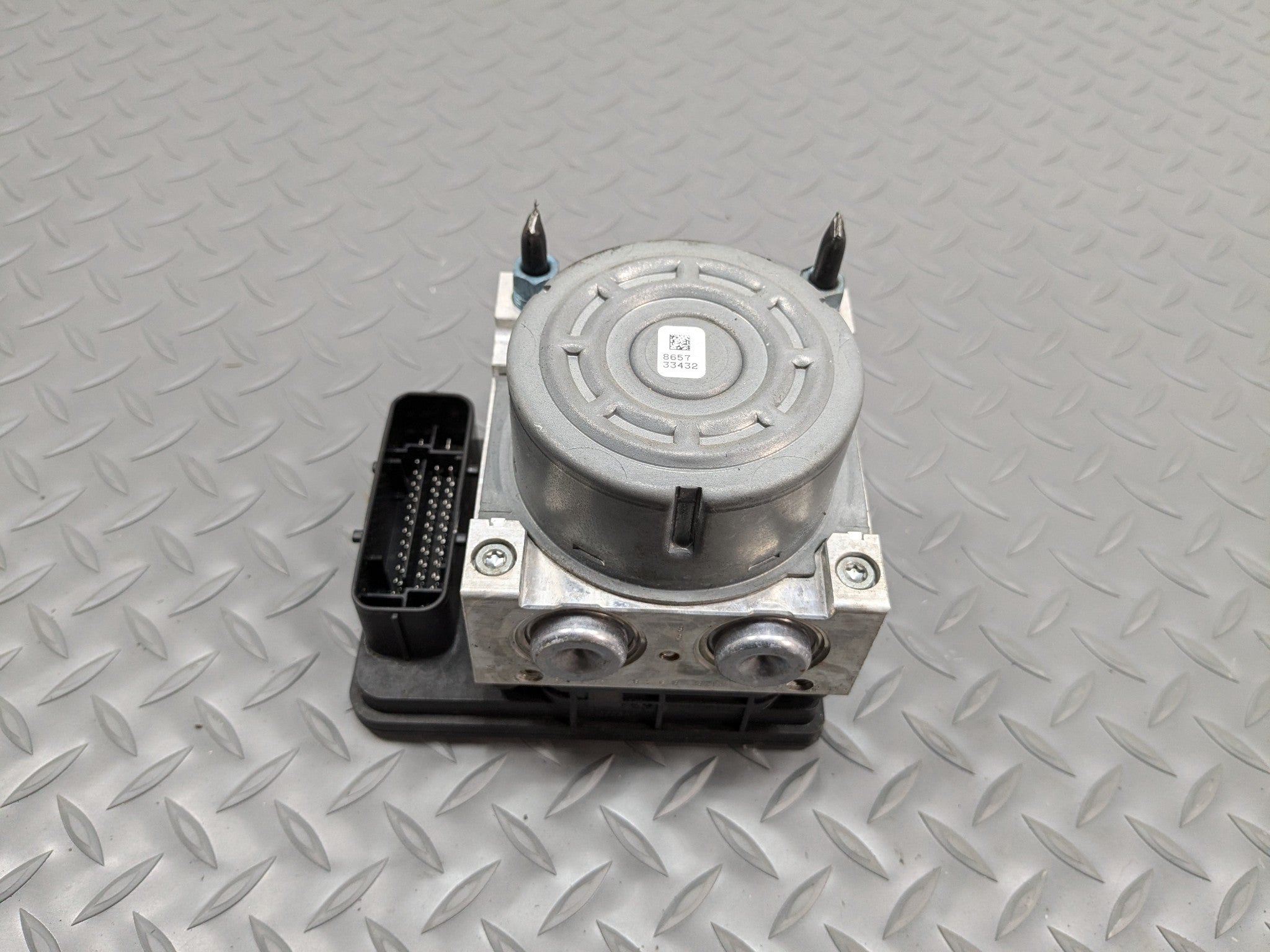 2014 - 2016 BMW 228I OEM ABS ANTI LOCK BRAKE PUMP MODULE ASSEMBLY