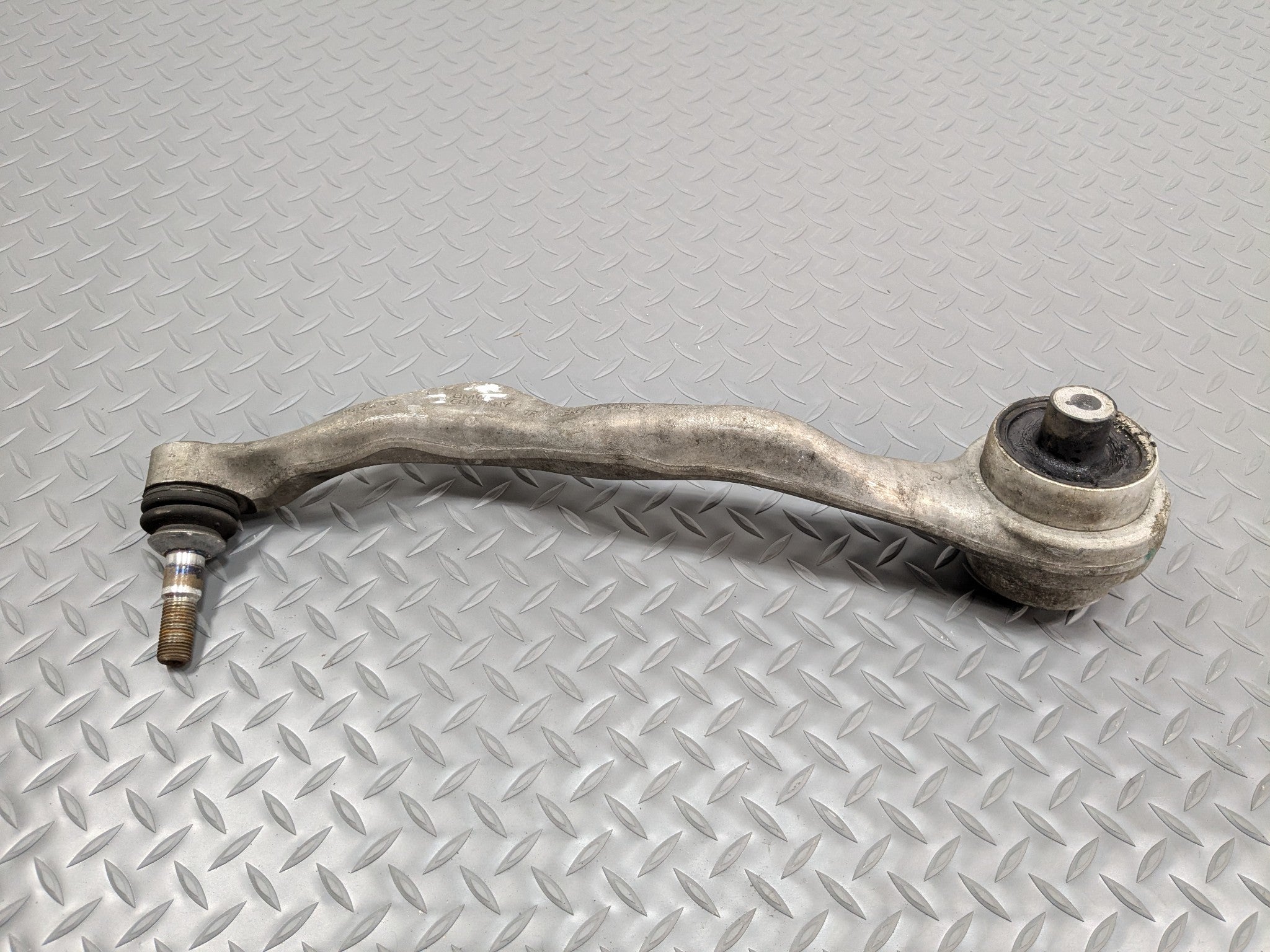 2014 - 2016 BMW 228I OEM LOWER CONTROL ARM FRONT LEFT FORWARD DRIVER SIDE