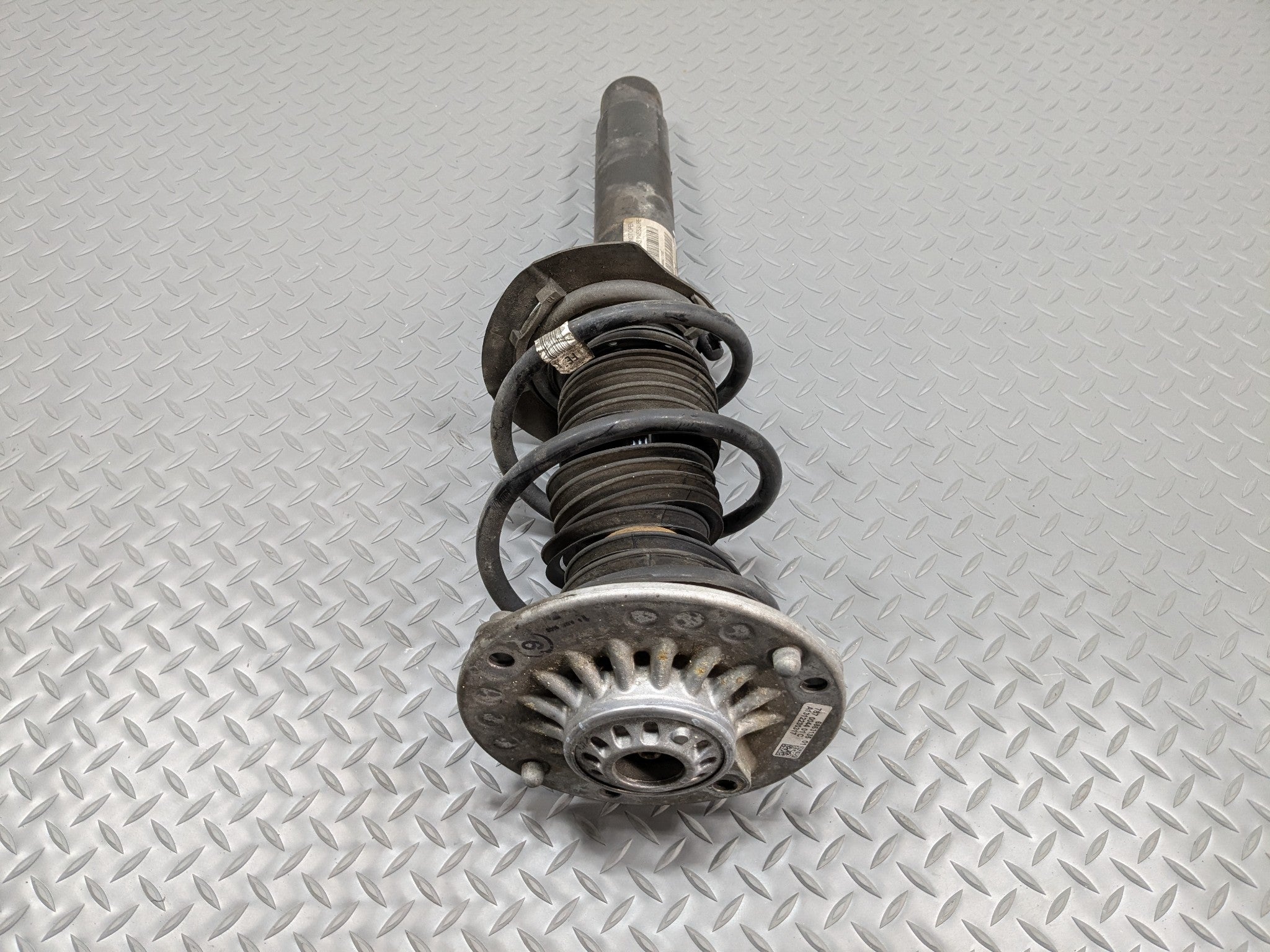 2014 - 2016 BMW 228I OEM SHOCK ABSORBER STRUT ASSEMBLY FRONT LEFT DRIVER SIDE