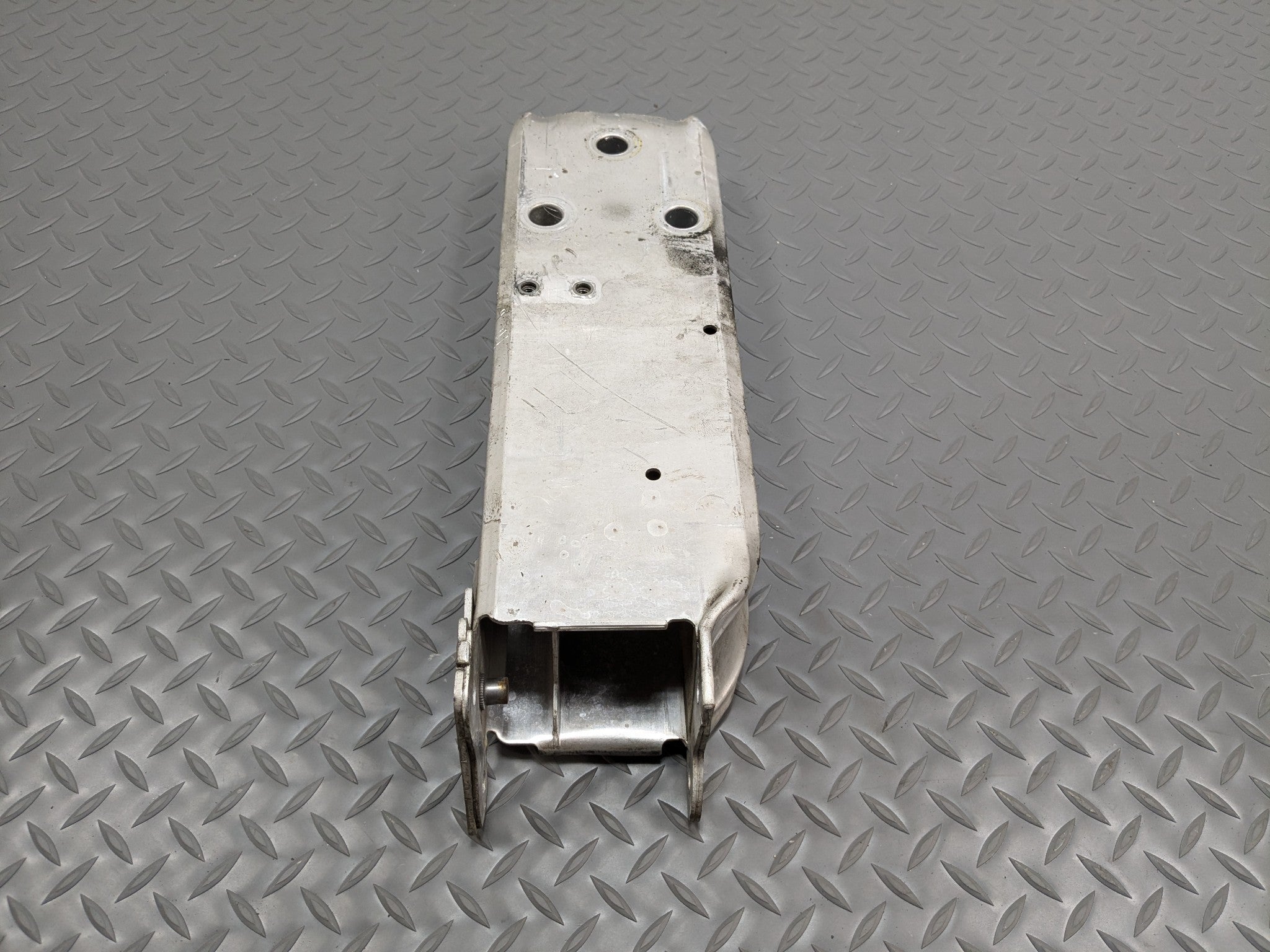 2014 - 2016 BMW 228I OEM BUMPER REINFORCEMENT BRACKET BAR FRONT LEFT DRIVER SIDE