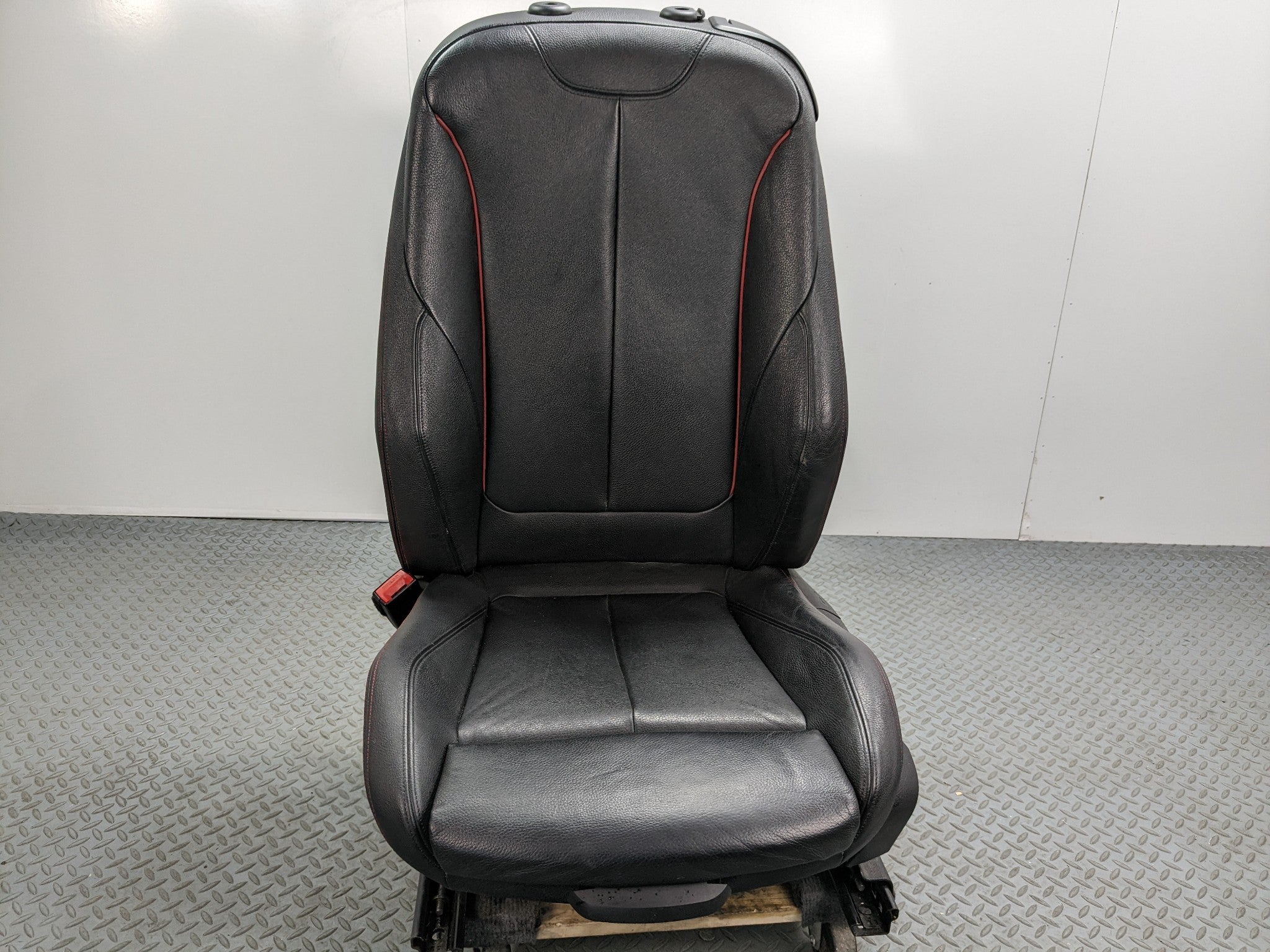 2014 - 2016 BMW 228I OEM SEAT ASSEMBLY LEFT DRIVER FRONT LEATHER BLACK