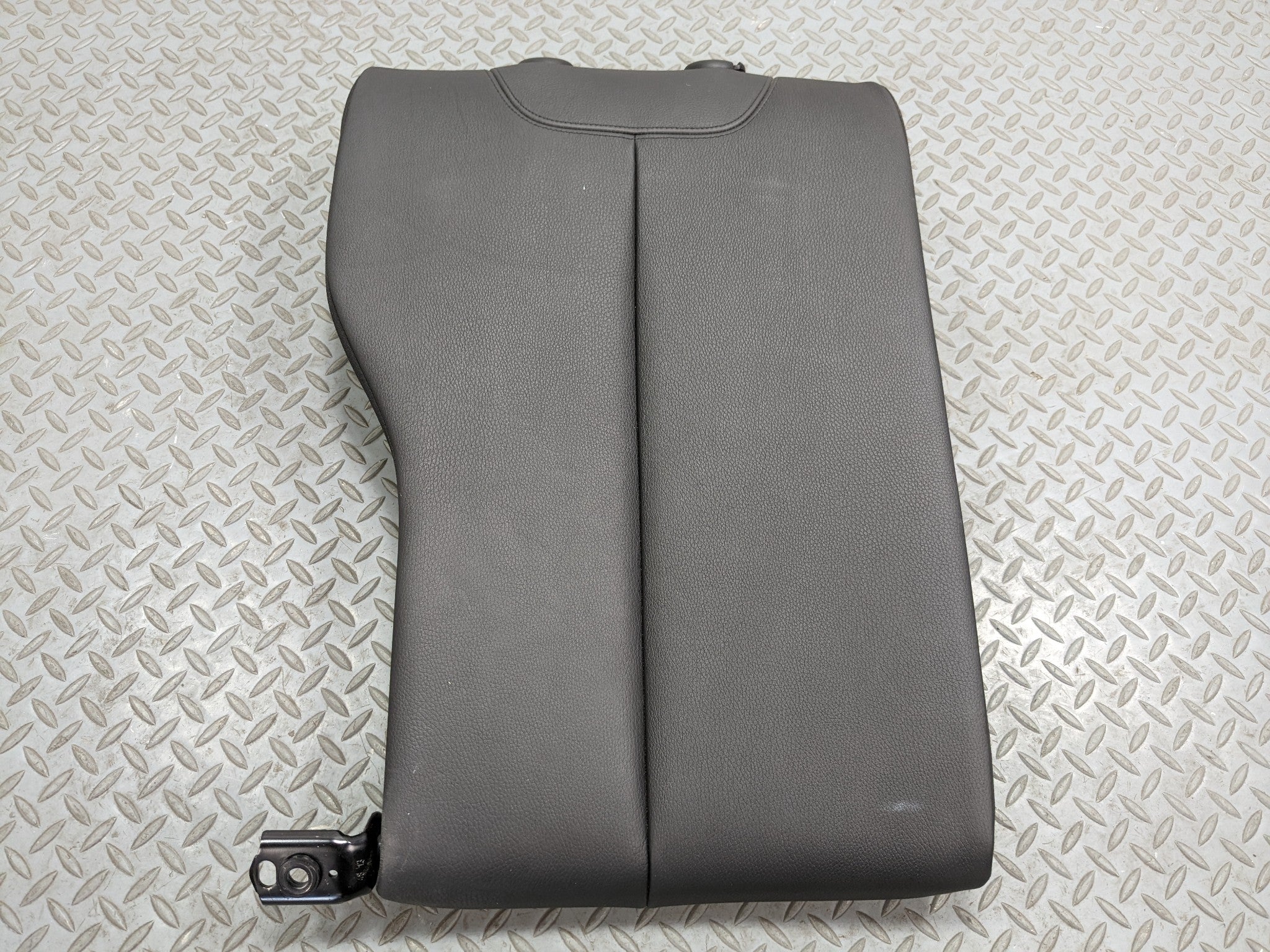 2014 - 2016 BMW 228I OEM SEAT CUSHION BACKREST WITHOUT HEADREST REAR LEFT SIDE
