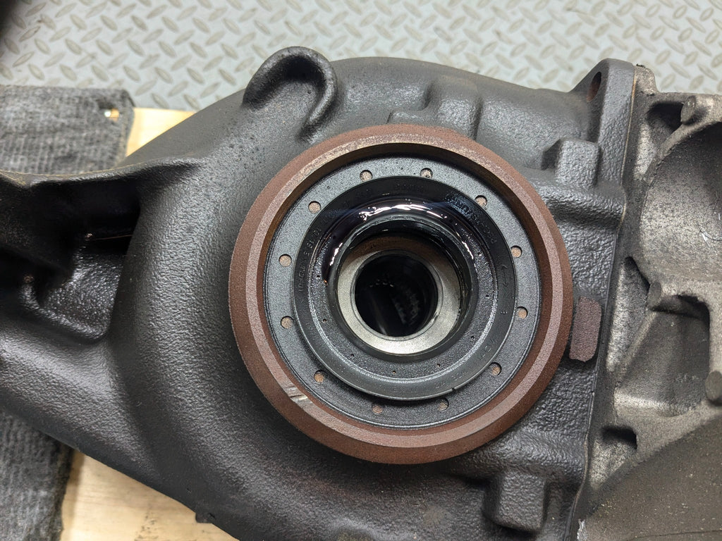 2014 - 2016 BMW 228I OEM REAR AXLE DIFFERENTIAL CARRIER ASSEMBLY