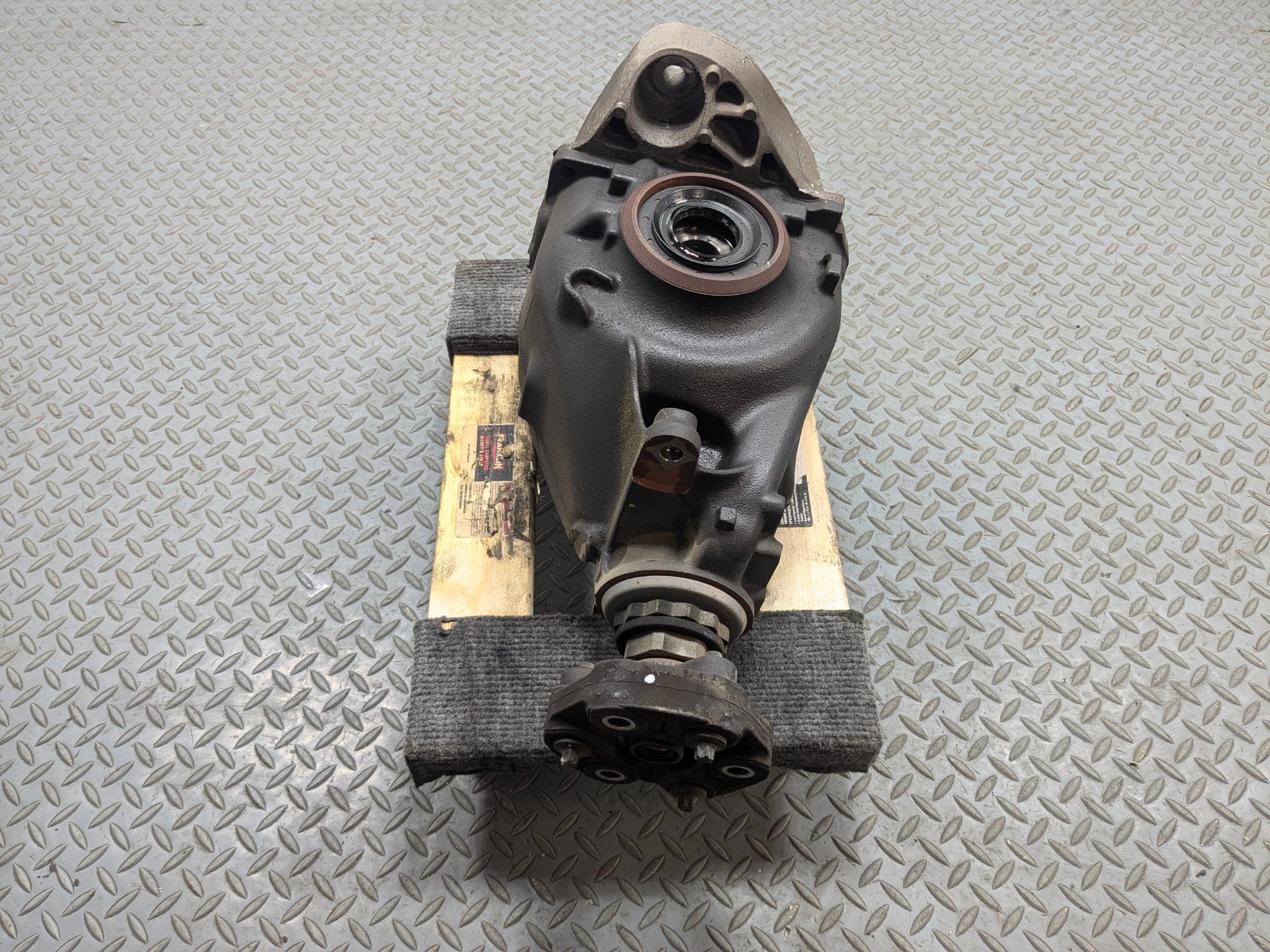 2014 - 2016 BMW 228I OEM REAR AXLE DIFFERENTIAL CARRIER ASSEMBLY