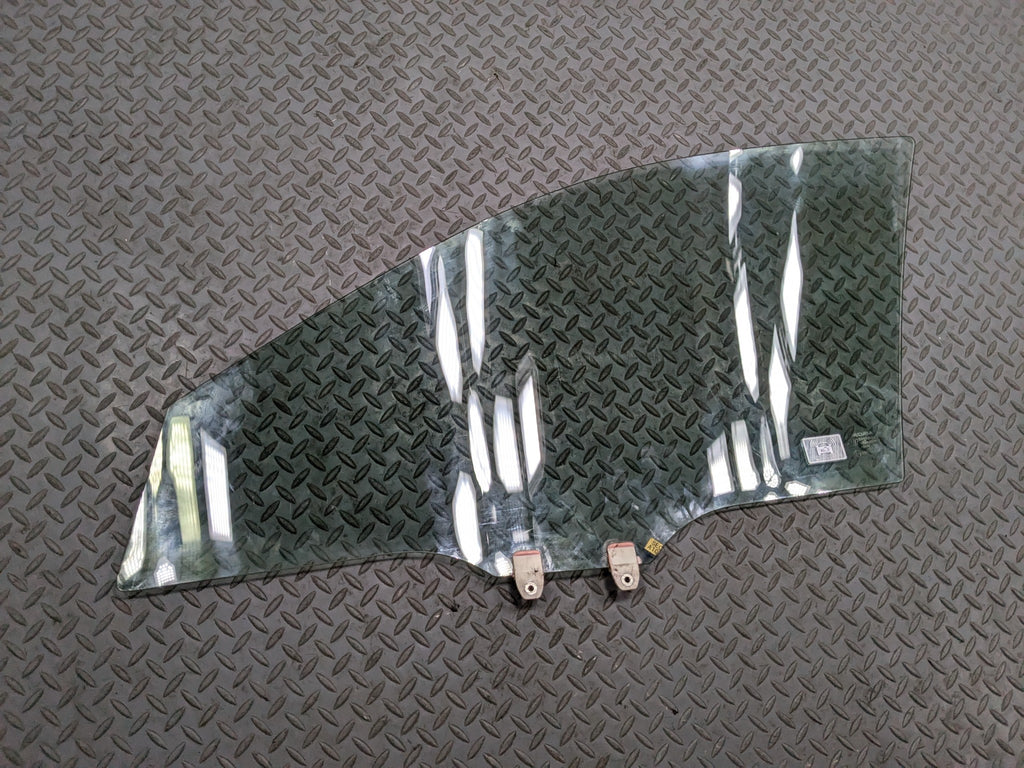 2004 - 2008 ACURA TSX OEM DOOR WINDOW GLASS FRONT DRIVER LEFT SIDE WITHOUT TINT