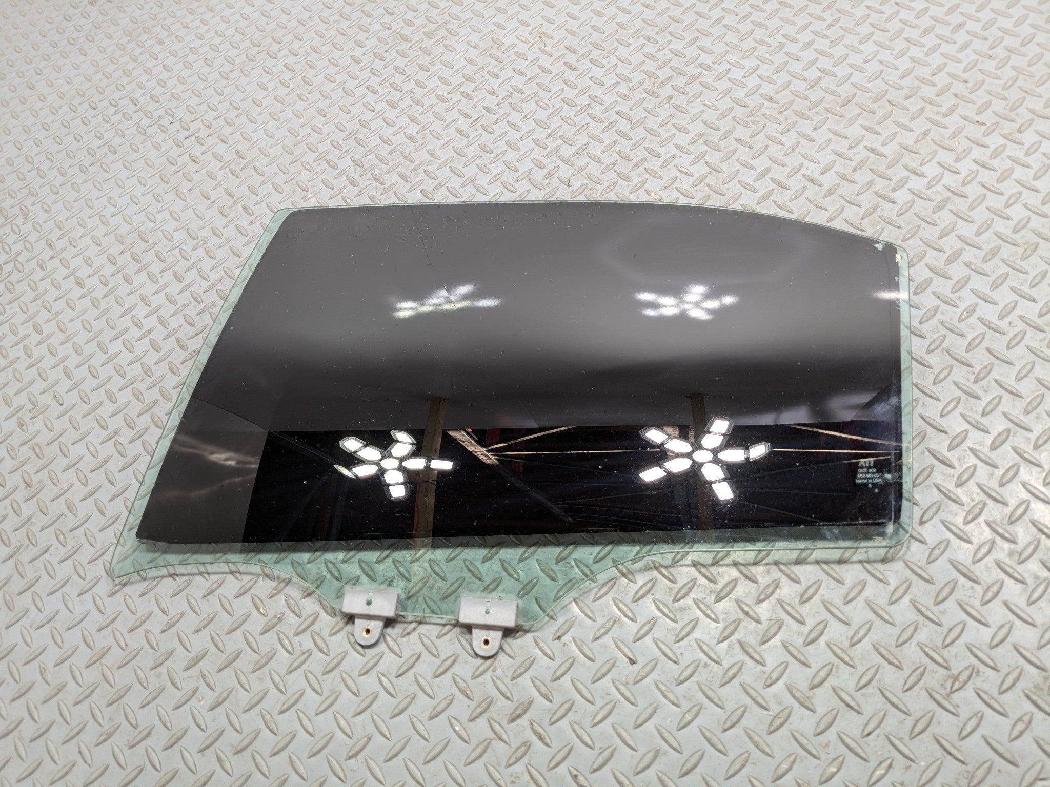 04 - 08 ACURA TSX OEM DOOR WINDOW GLASS REAR DRIVER LEFT SIDE WITH BLACK TINT