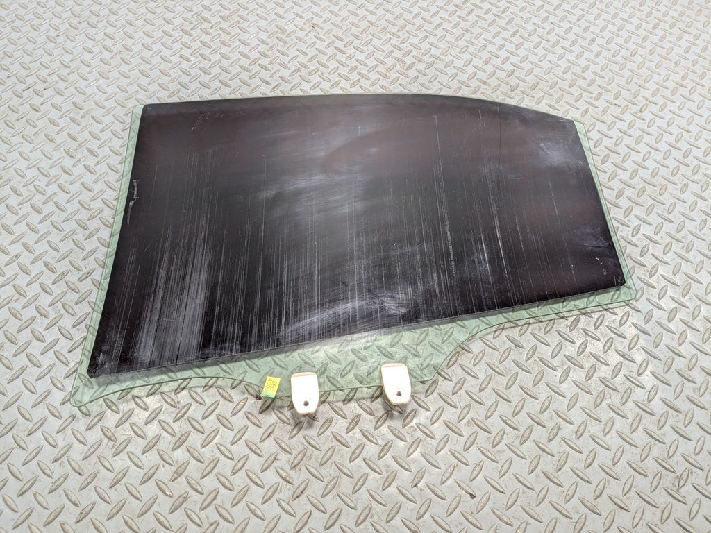 04 - 08 ACURA TSX OEM DOOR WINDOW GLASS REAR PASSENGER RIGHT WITH BLACK TINT