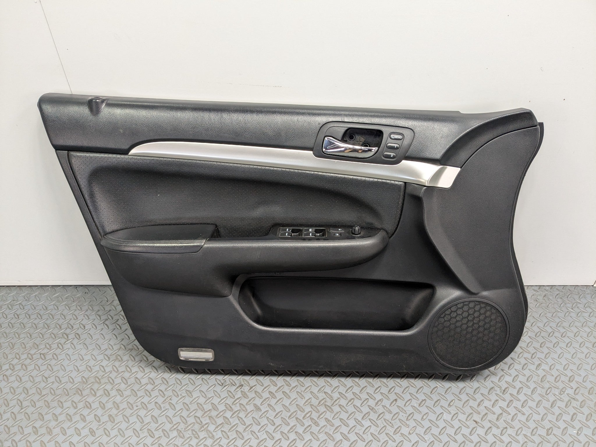 2004 - 2008 ACURA TSX OEM DOOR TRIM PANEL INTERIOR FRONT LEFT DRIVER SIDE BLACK