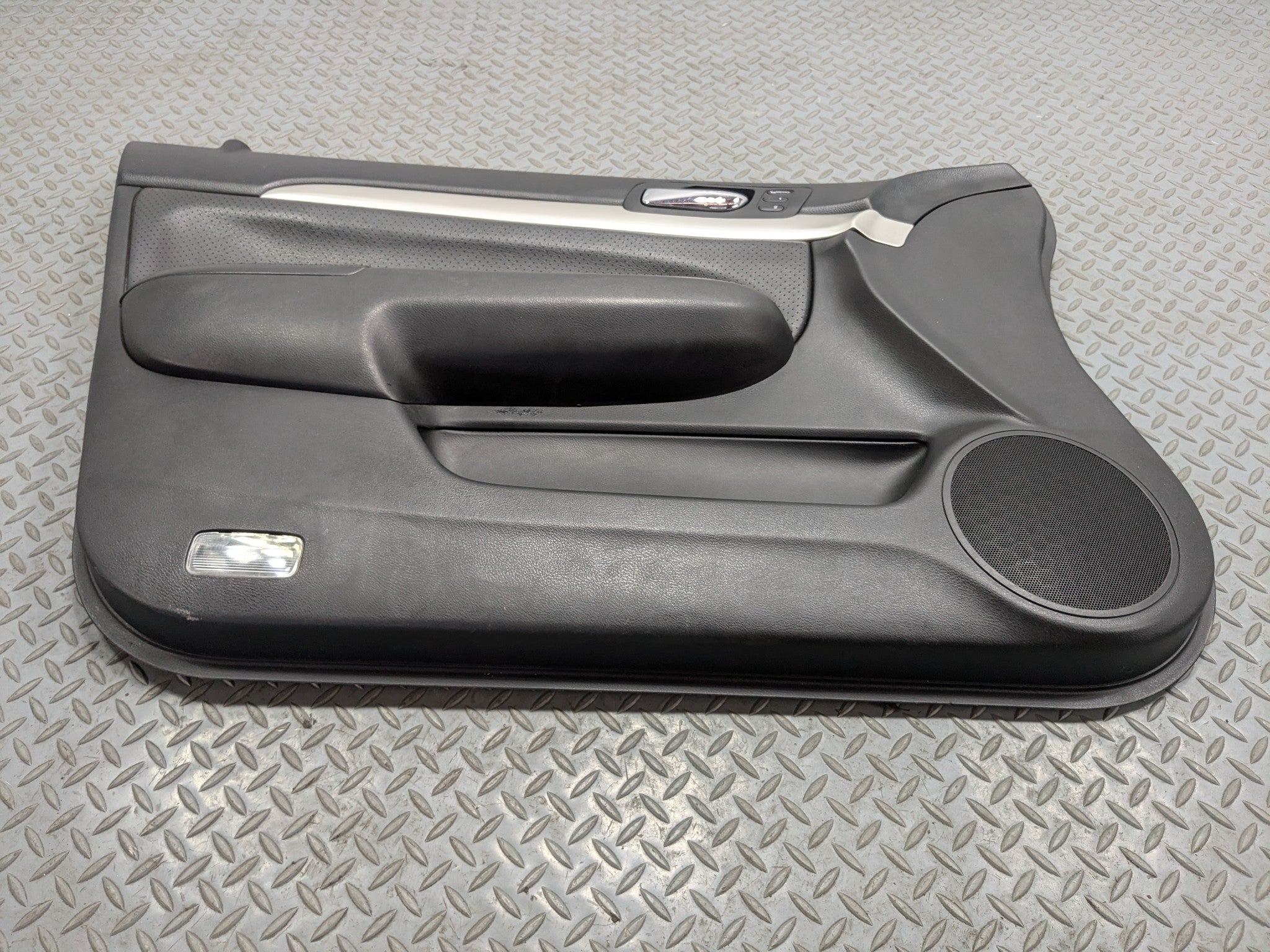 2004 - 2008 ACURA TSX OEM DOOR TRIM PANEL INTERIOR FRONT LEFT DRIVER SIDE BLACK