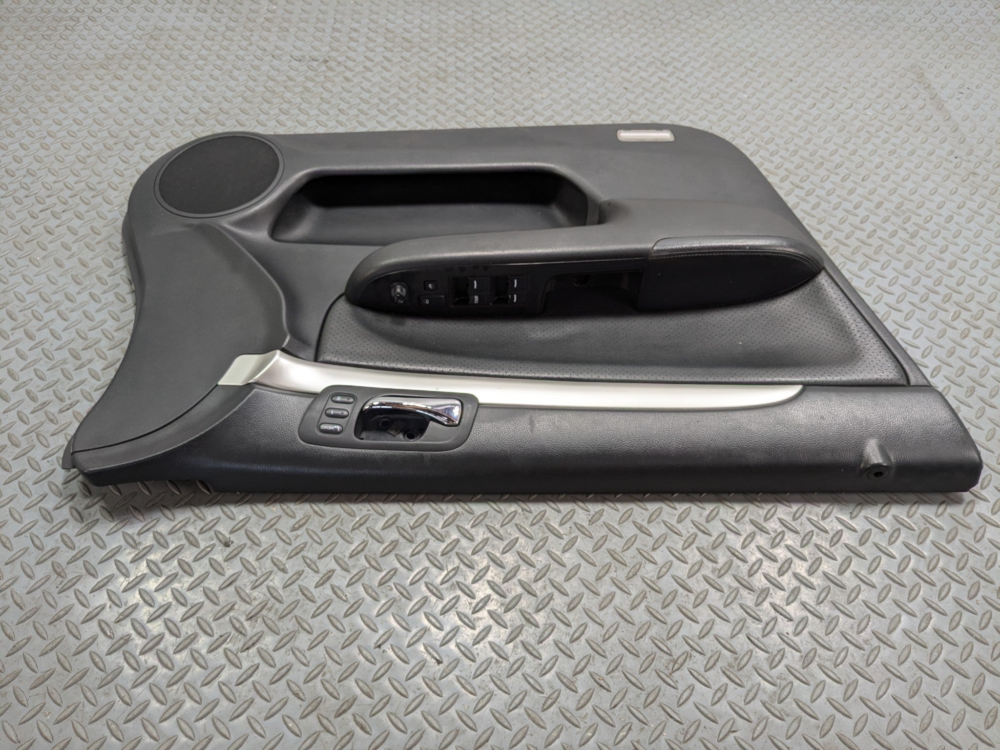 2004 - 2008 ACURA TSX OEM DOOR TRIM PANEL INTERIOR FRONT LEFT DRIVER SIDE BLACK
