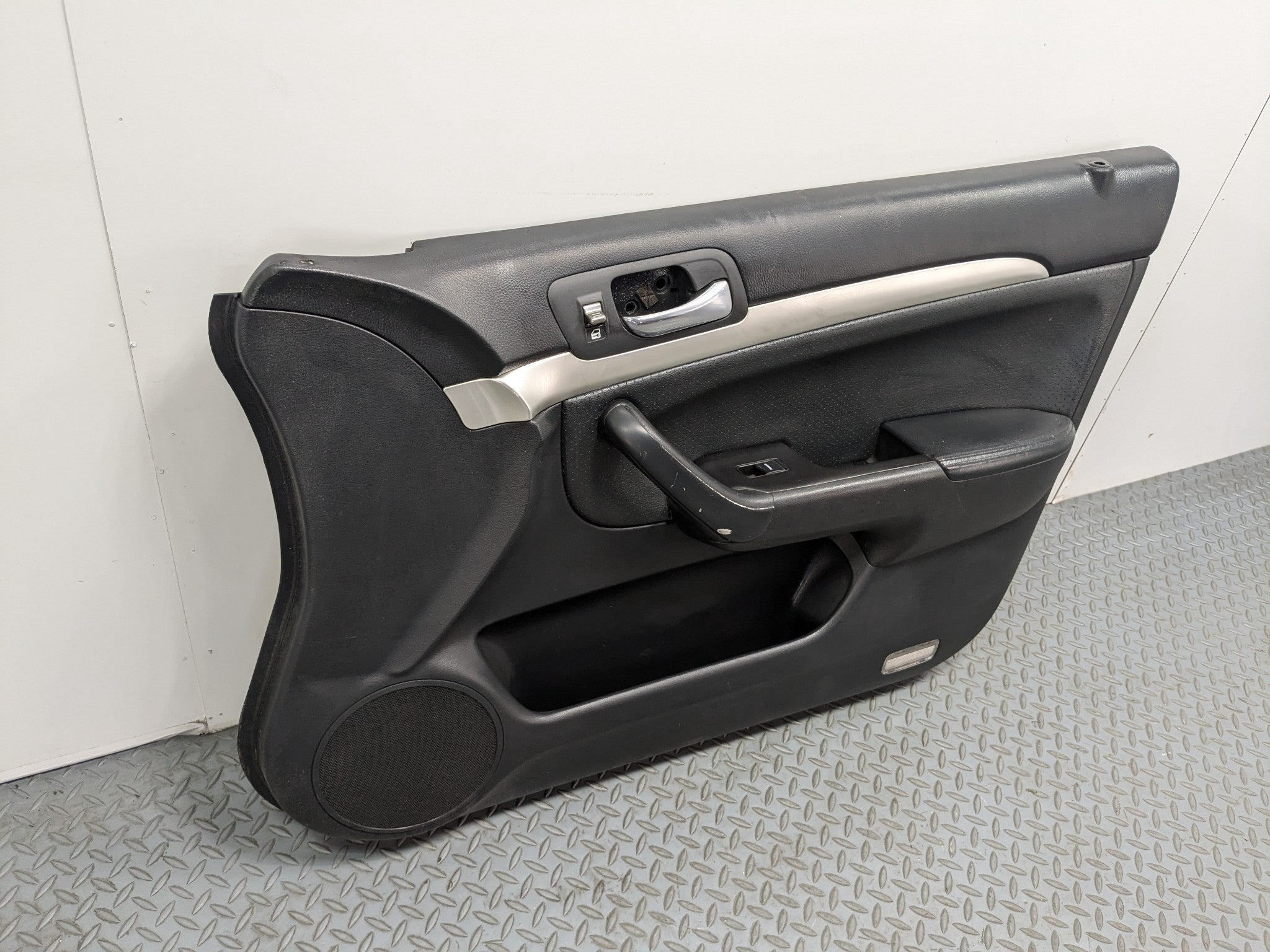 2004 - 2008 ACURA TSX OEM DOOR TRIM PANEL INTERIOR FRONT RIGHT PASSENGER SIDE