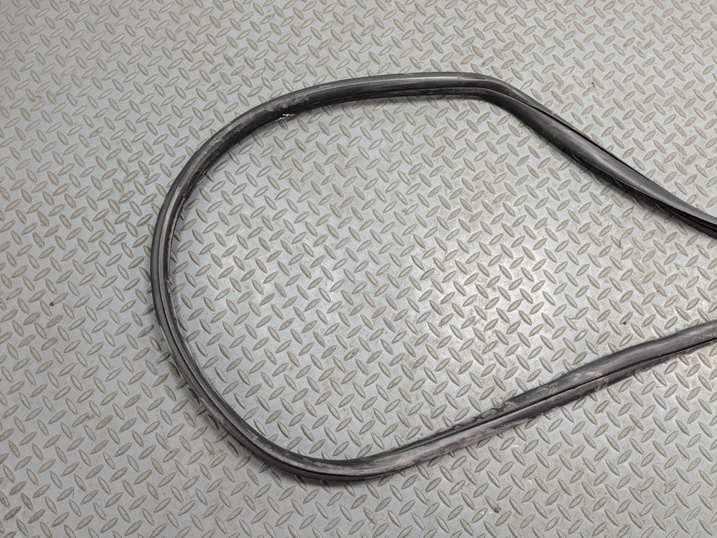 2004 - 2008 ACURA TSX OEM DOOR SEAL WEATHER STRIPPING RUBBER FRONT RIGHT SIDE