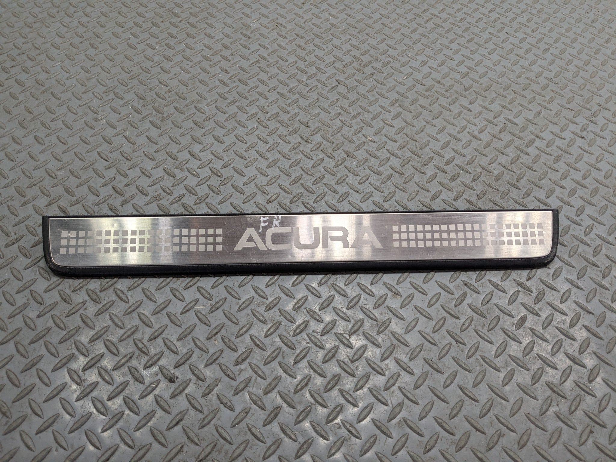 2004 - 2008 ACURA TSX OEM DOOR SCUFF SILL PLATE TRIM FRONT RIGHT PASSENGER SIDE