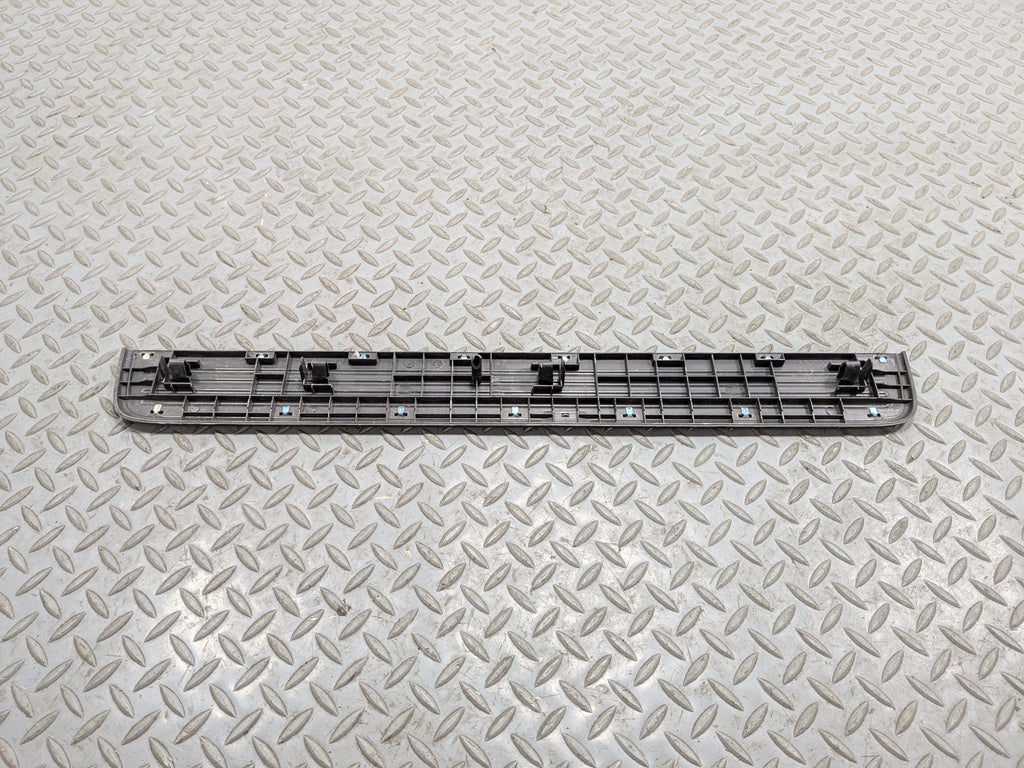 2004 - 2008 ACURA TSX OEM DOOR SCUFF SILL PLATE TRIM FRONT RIGHT PASSENGER SIDE