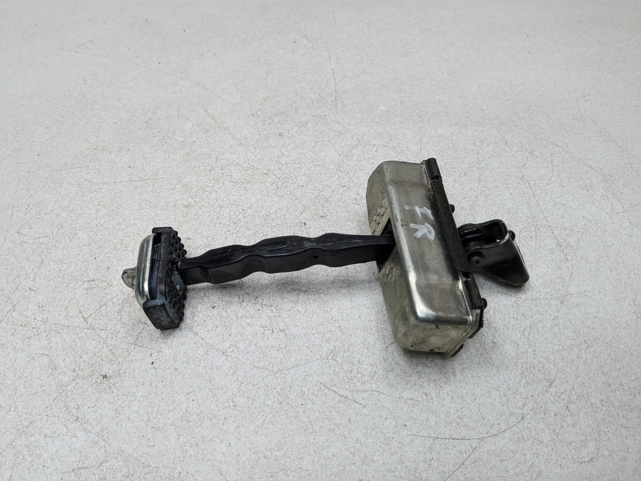 2004 - 2008 ACURA TSX OEM DOOR CHECK HINGE STRAP STOP STOPPER FRONT RIGHT SIDE