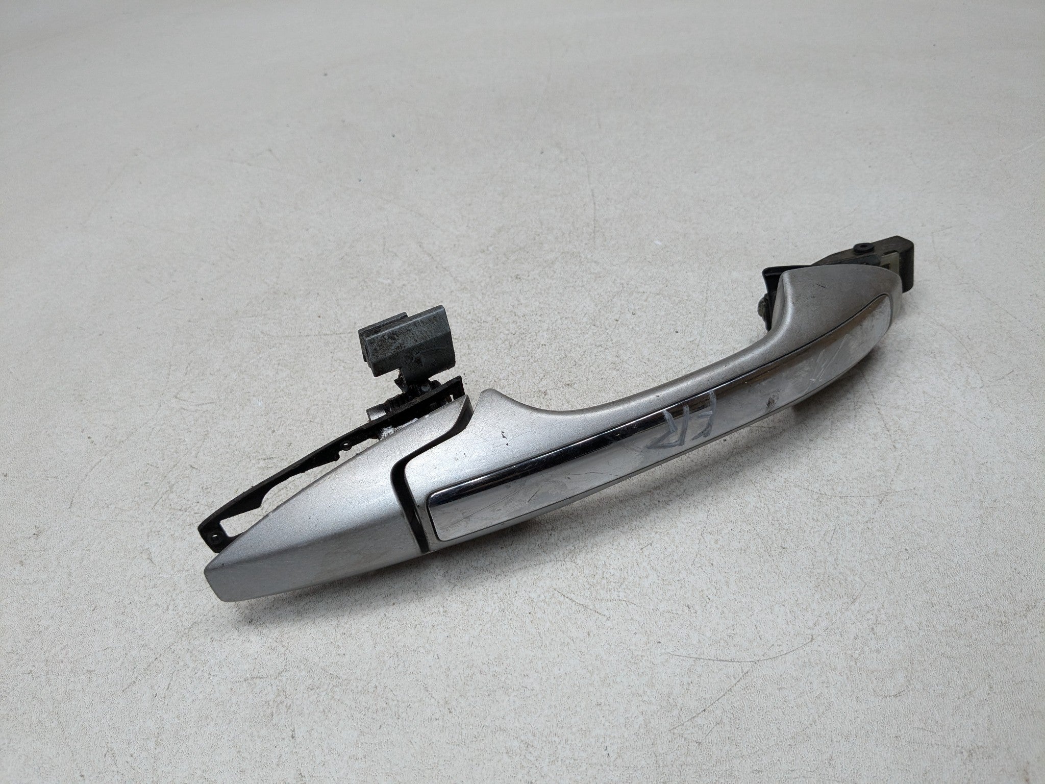 2004 - 2008 ACURA TSX OEM EXTERIOR DOOR GRAB HANDLE METALLIC SILVER FRONT RIGHT