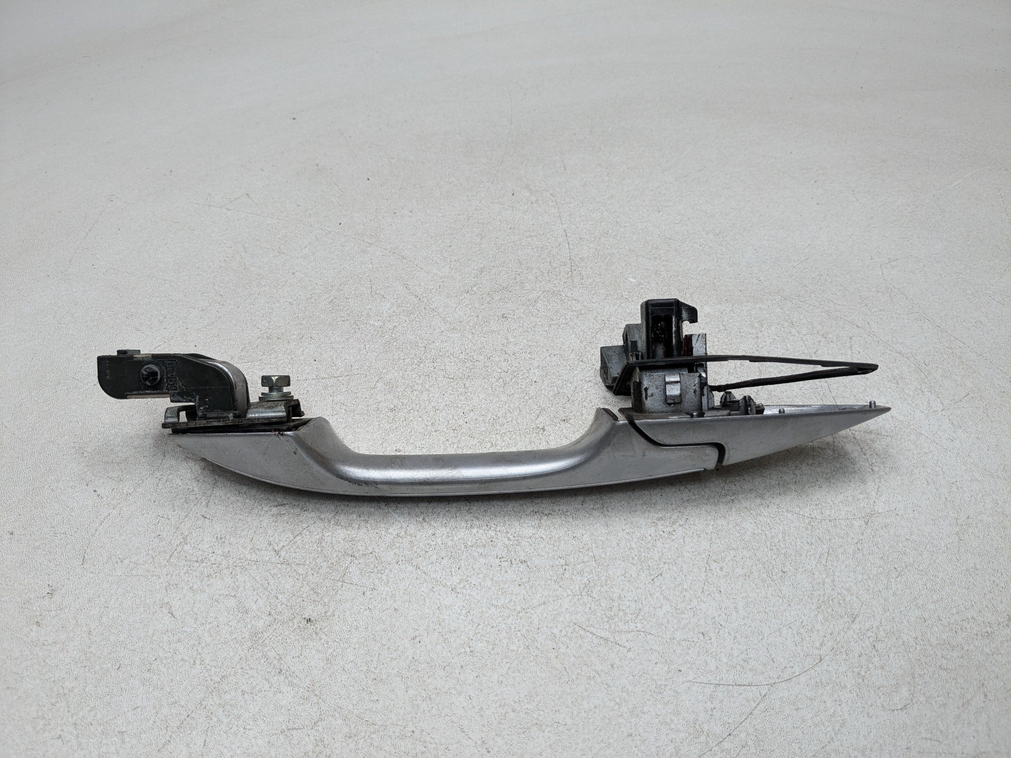 2004 - 2008 ACURA TSX OEM EXTERIOR DOOR GRAB HANDLE METALLIC SILVER FRONT RIGHT