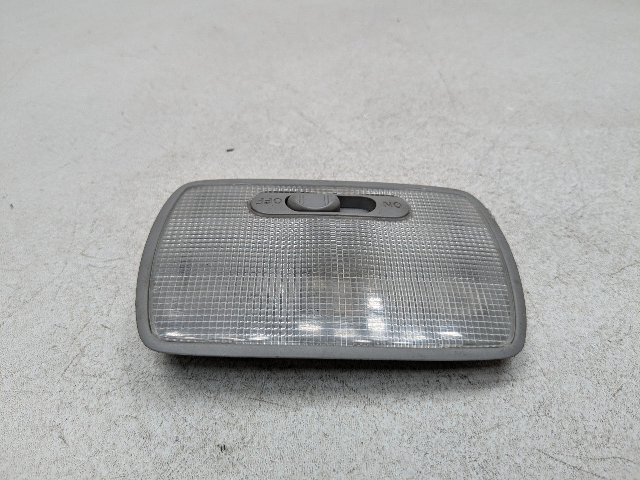 2004 - 2008 ACURA TSX OEM INTERIOR LIGHT ASSEMBLY REAR OVERHEAD UPPER ROOF