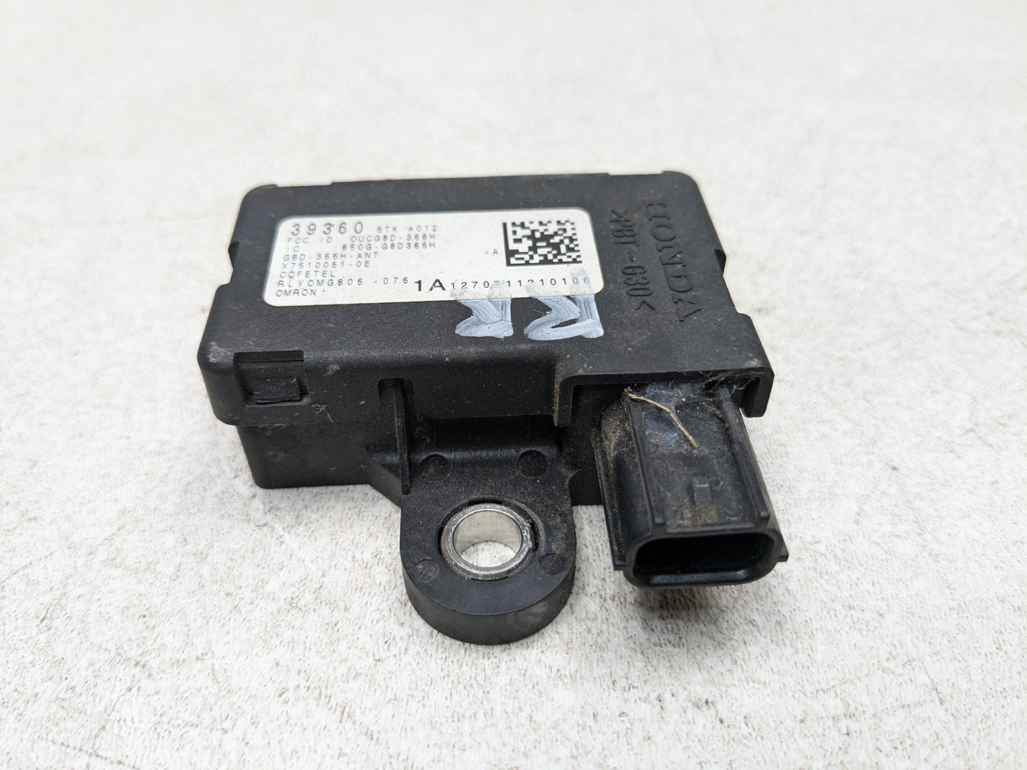 2004 - 2008 ACURA TSX OEM TPMS TIRE PRESSURE MONITORING SENSOR REAR RIGHT SIDE