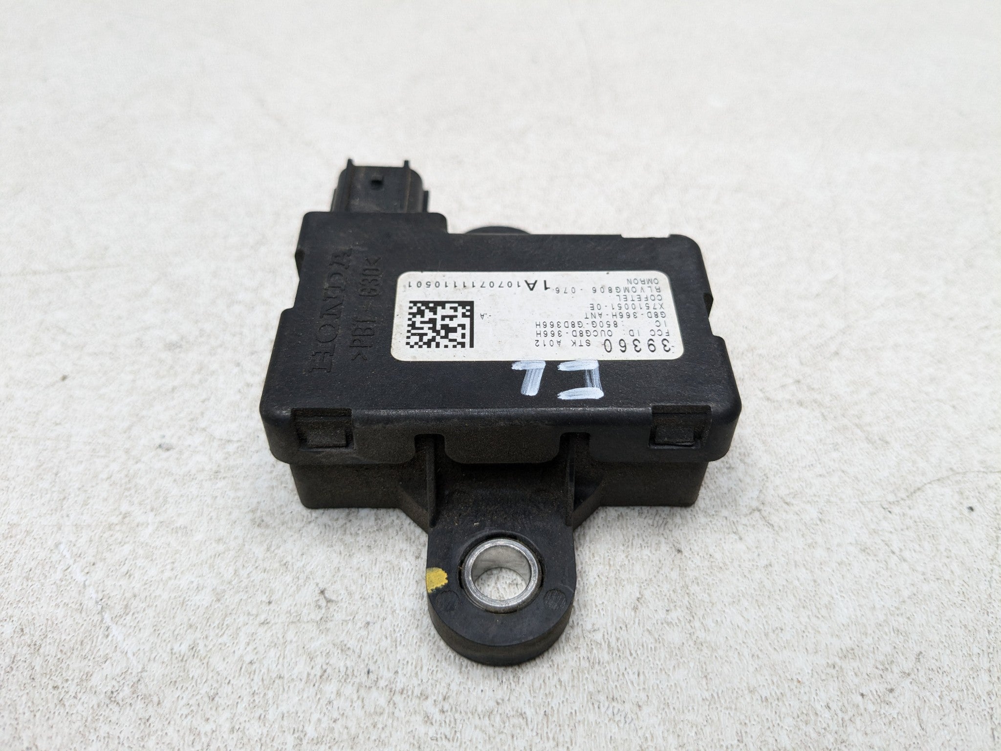2004 - 2008 ACURA TSX OEM TPMS TIRE PRESSURE MONITORING SENSOR FRONT LEFT SIDE