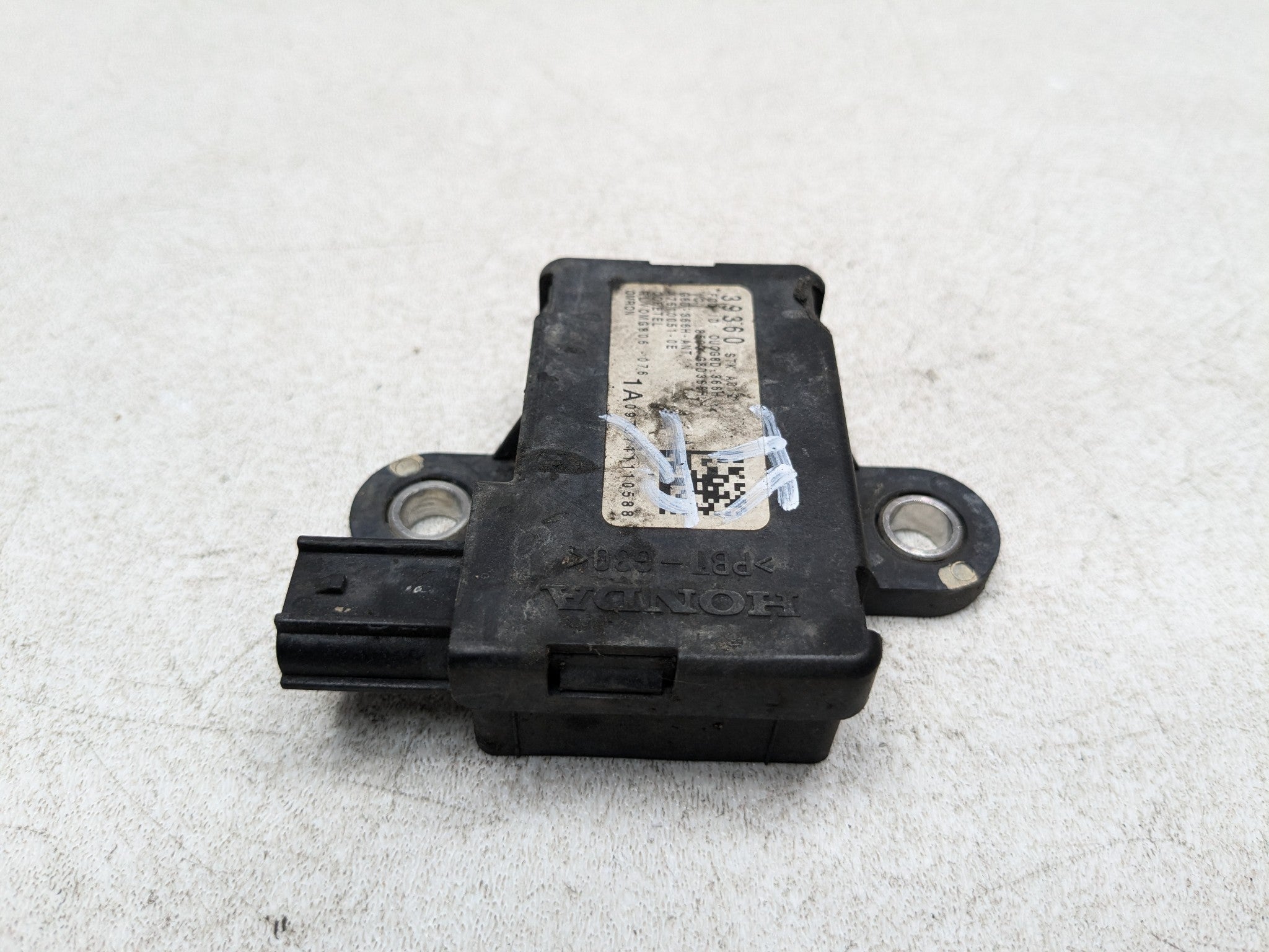 2004 - 2008 ACURA TSX OEM TPMS TIRE PRESSURE MONITORING SENSOR FRONT RIGHT SIDE