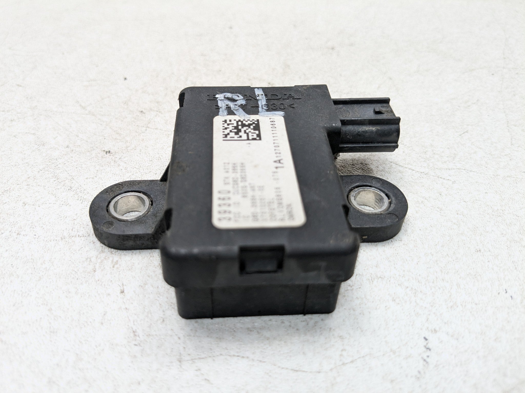 2004 - 2008 ACURA TSX OEM TPMS TIRE PRESSURE MONITORING SENSOR REAR LEFT SIDE