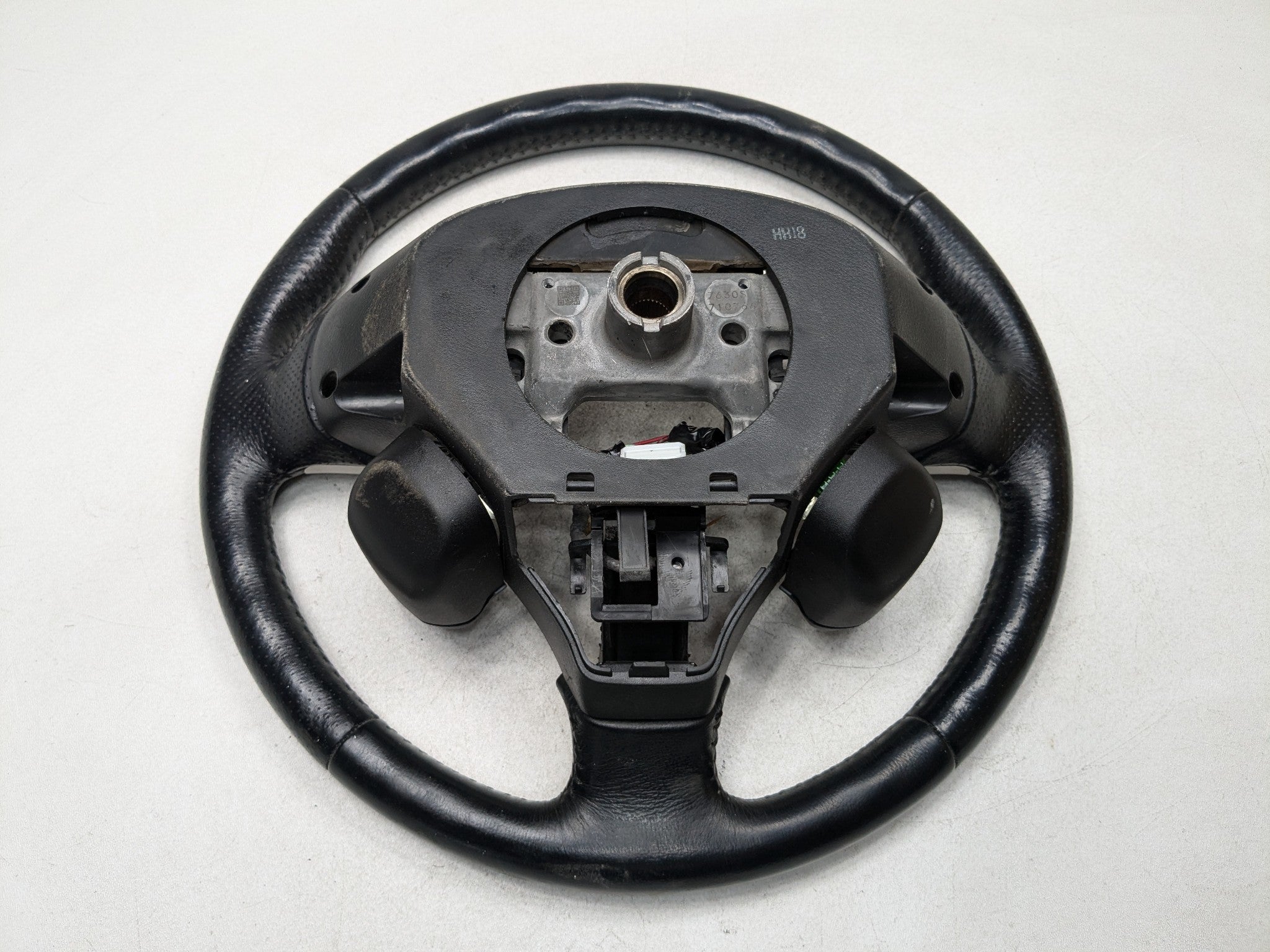 04 - 08 ACURA TSX OEM STEERING WHEEL LEATHER WITH AUDIO CRUISE CONTROL SWITCHES