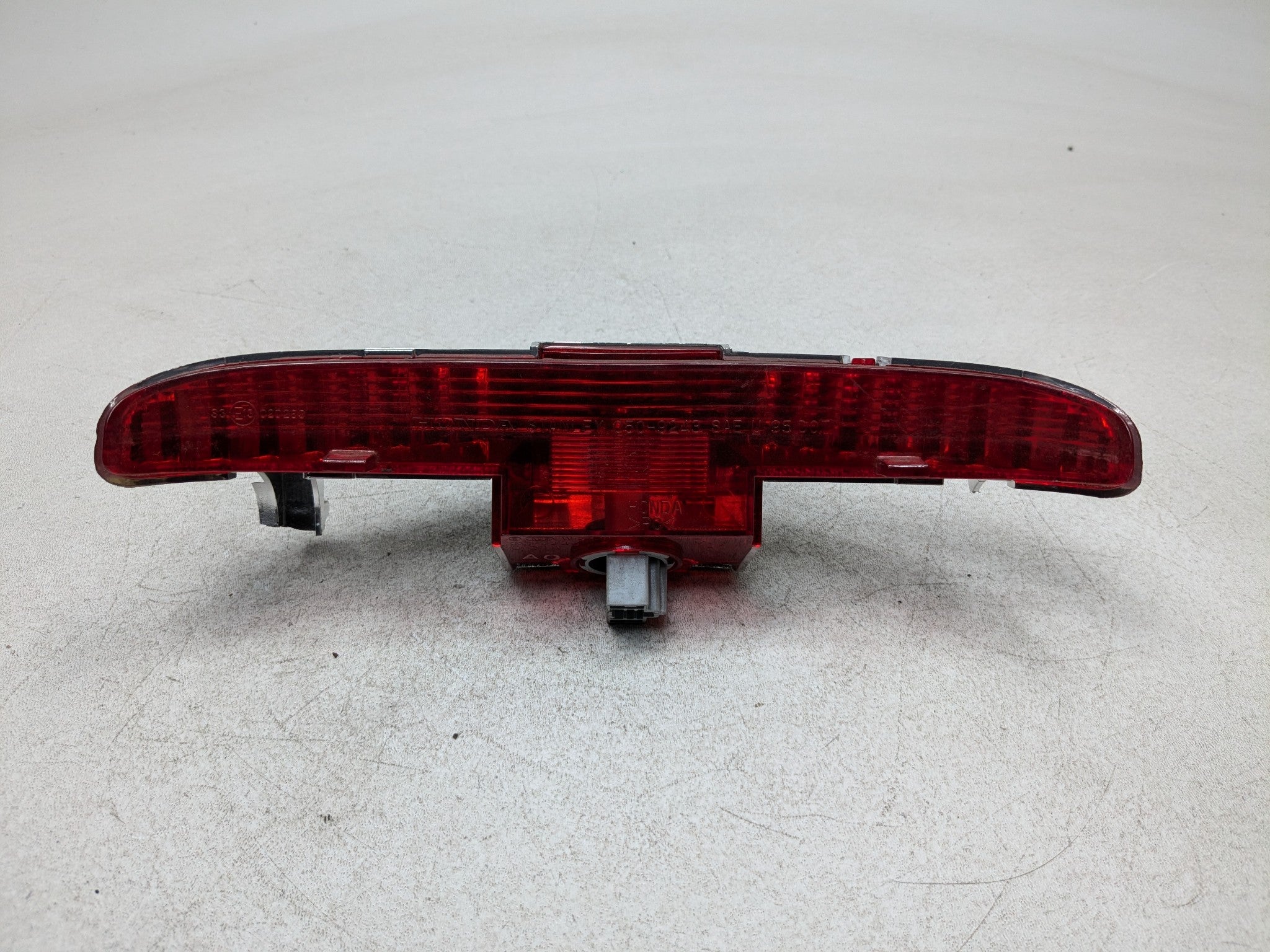 2004 - 2008 ACURA TSX OEM THIRD BRAKE LIGHT AVOIDANCE REAR CENTER HIGH MOUNT