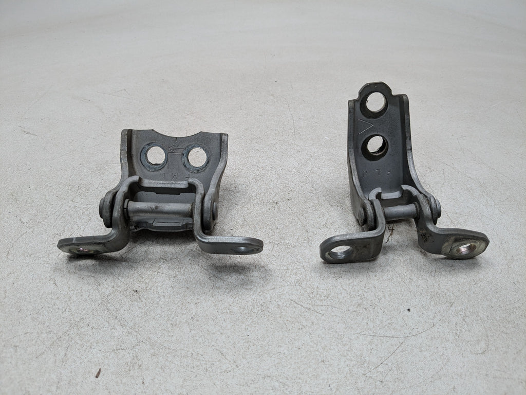 2004 - 2008 ACURA TSX OEM DOOR HINGES SET UPPER AND LOWER FRONT LEFT SIDE