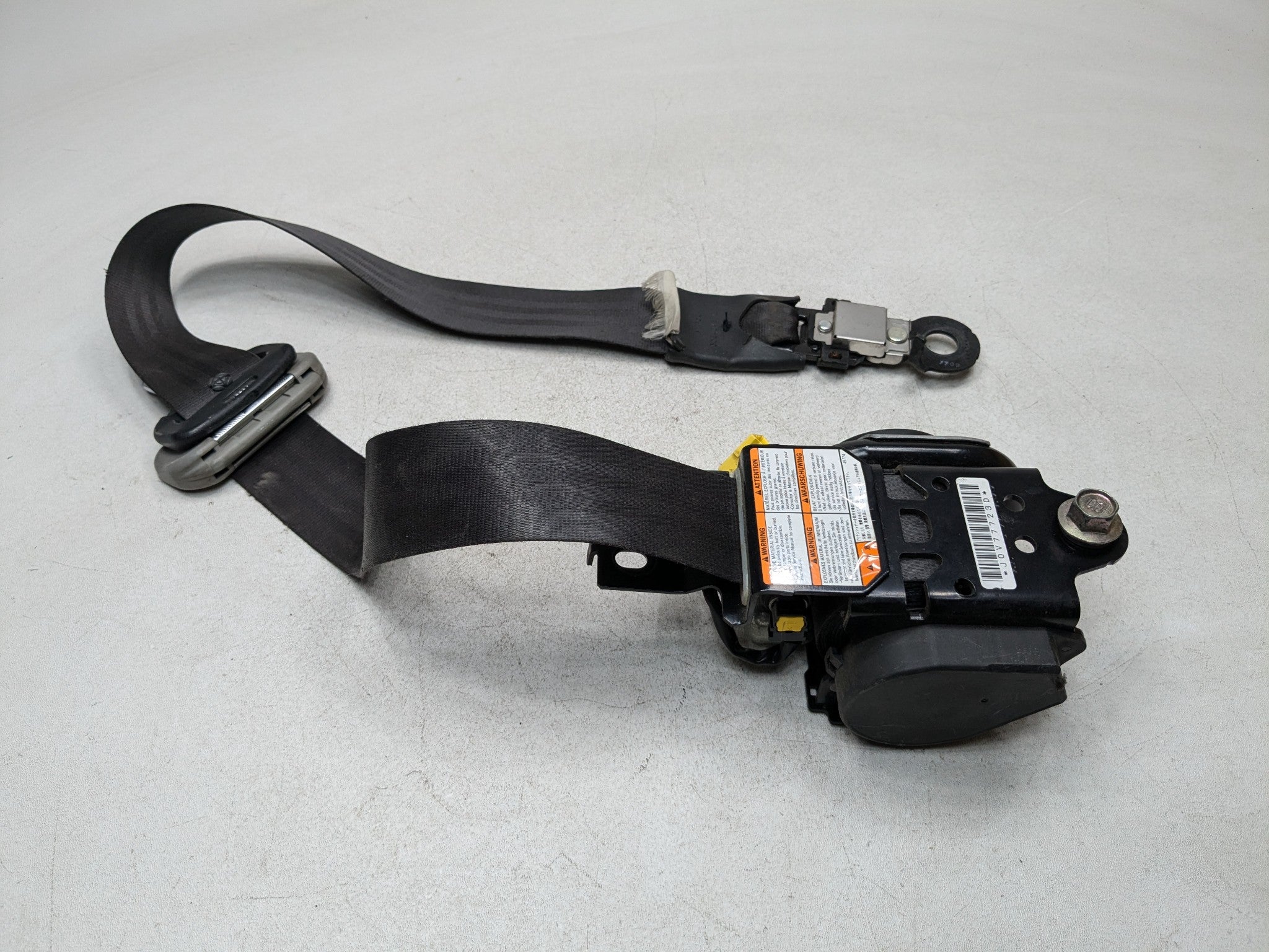 2004 - 2008 ACURA TSX OEM SEAT BELT RETRACTOR ASSEMBLY REAR RIGHT PASSENGER SIDE