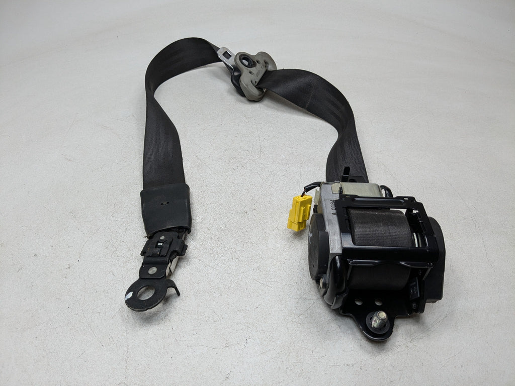 2004 - 2008 ACURA TSX OEM SEAT BELT RETRACTOR ASSEMBLY REAR RIGHT PASSENGER SIDE