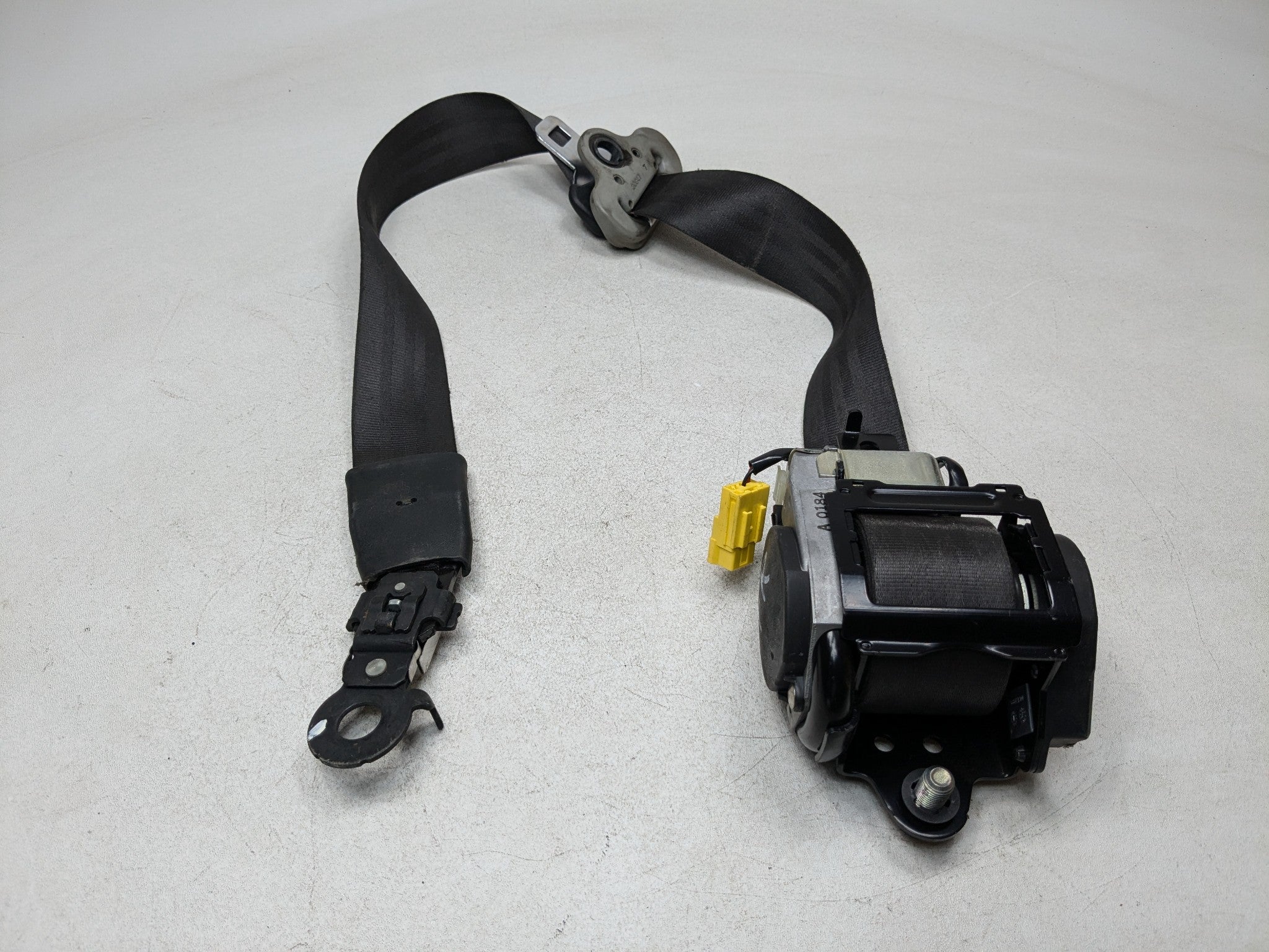 2004 - 2008 ACURA TSX OEM SEAT BELT RETRACTOR ASSEMBLY REAR RIGHT PASSENGER SIDE