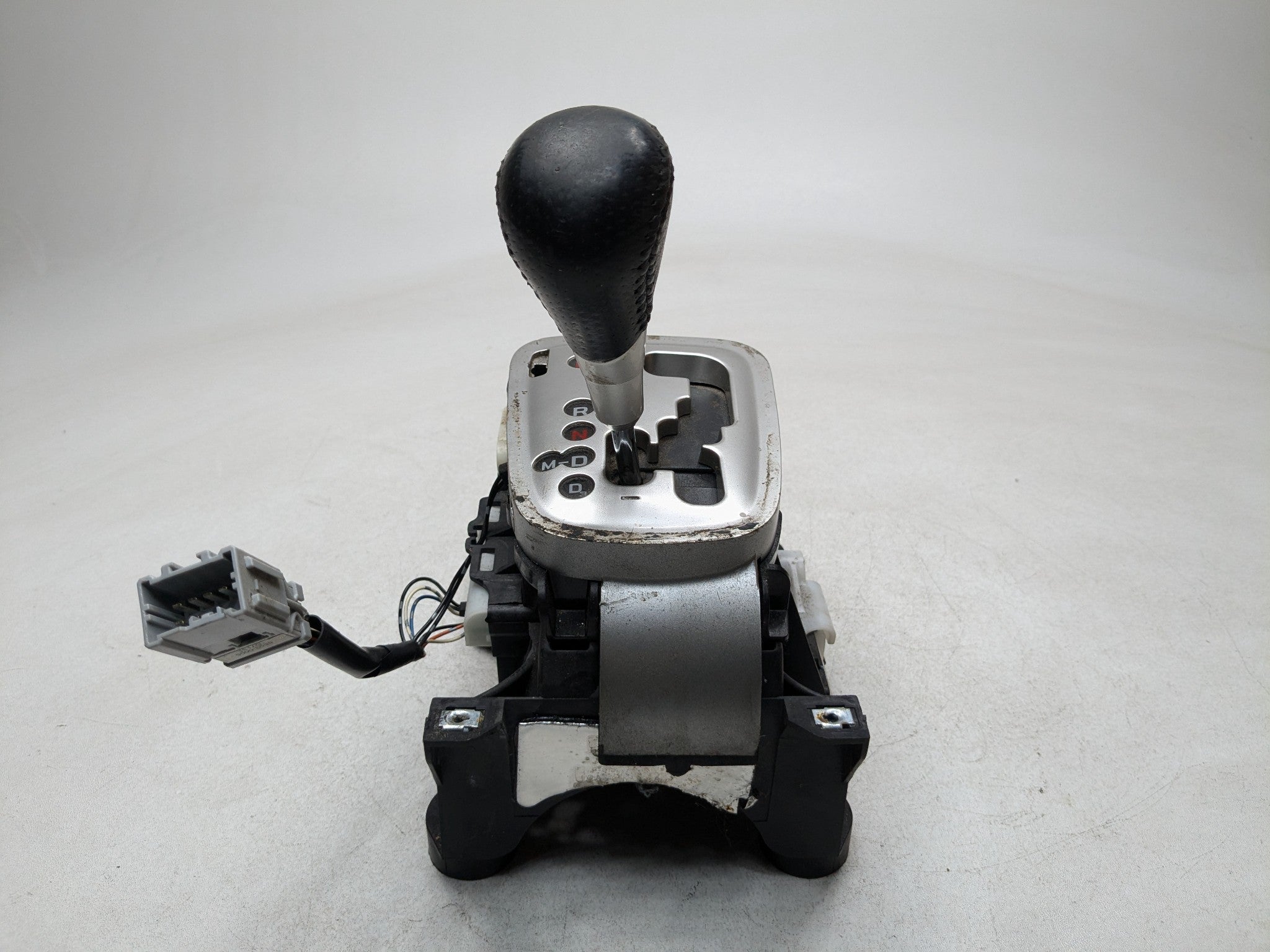 2004 - 2008 ACURA TSX OEM AUTOMATIC TRANSMISSION GEAR FLOOR SHIFTER LEVER