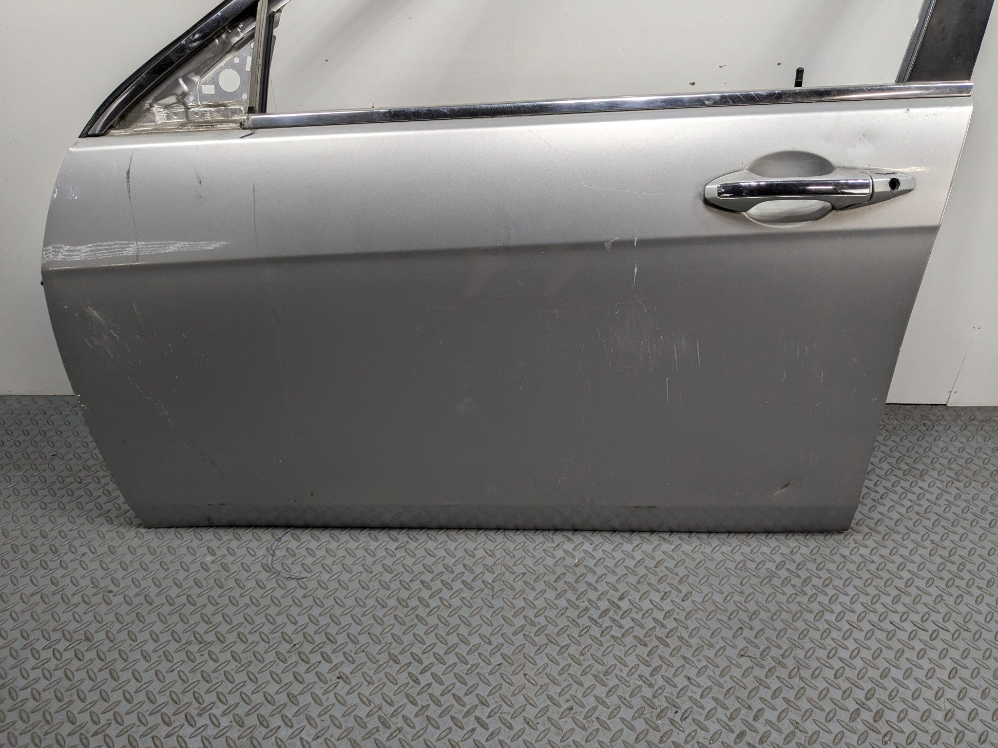 04 - 08 ACURA TSX OEM DOOR SHELL PANEL METALLIC SILVER FRONT LEFT DRIVER SIDE